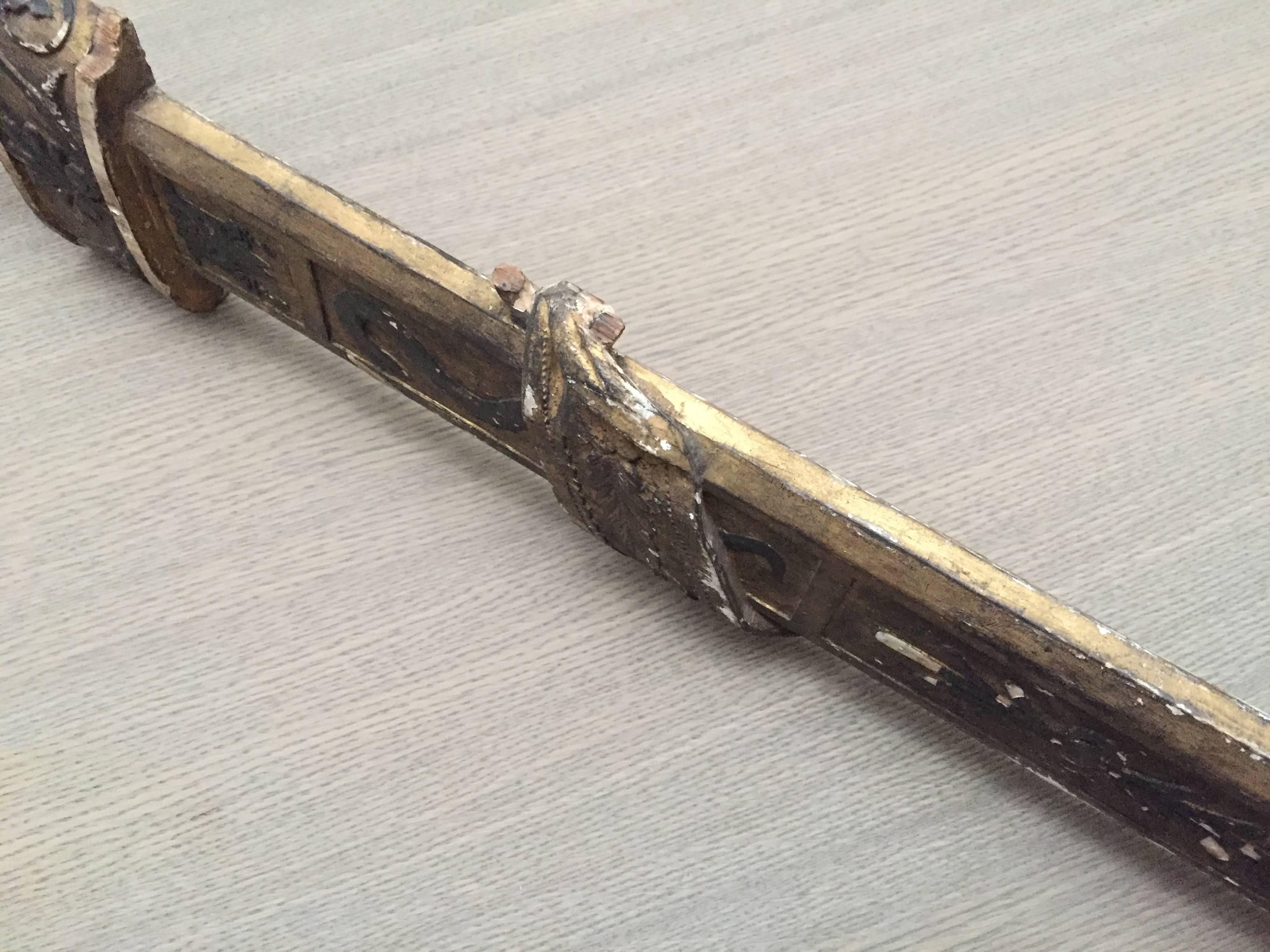 18th Century Italian Neoclassical Gilt and Painted Decorative Wood Sword For Sale 1