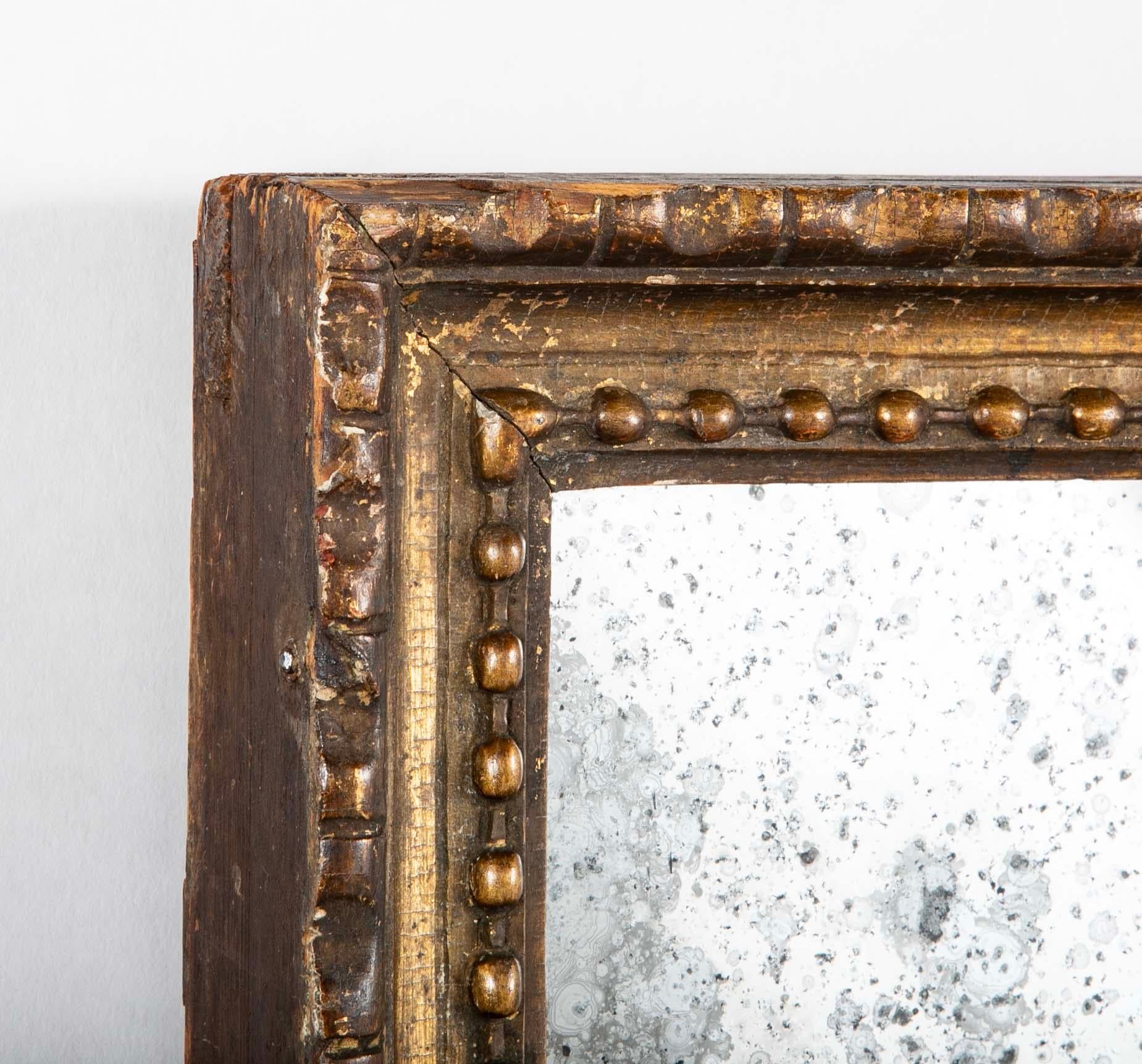 Italiano Specchio in legno dorato neoclassico italiano del XVIII secolo in vendita