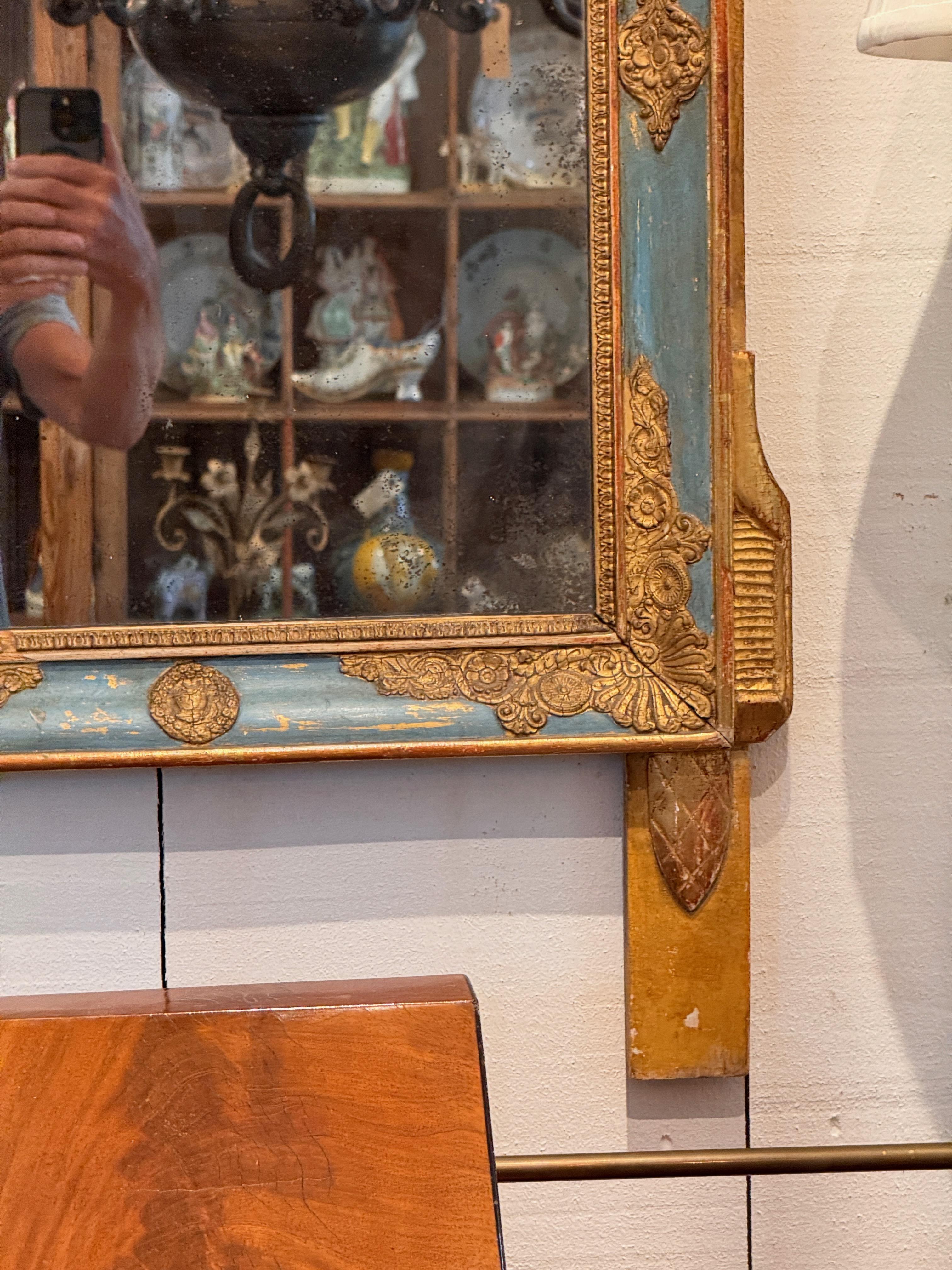 18th Century Italian Neoclassical Giltwood Mirror For Sale 3