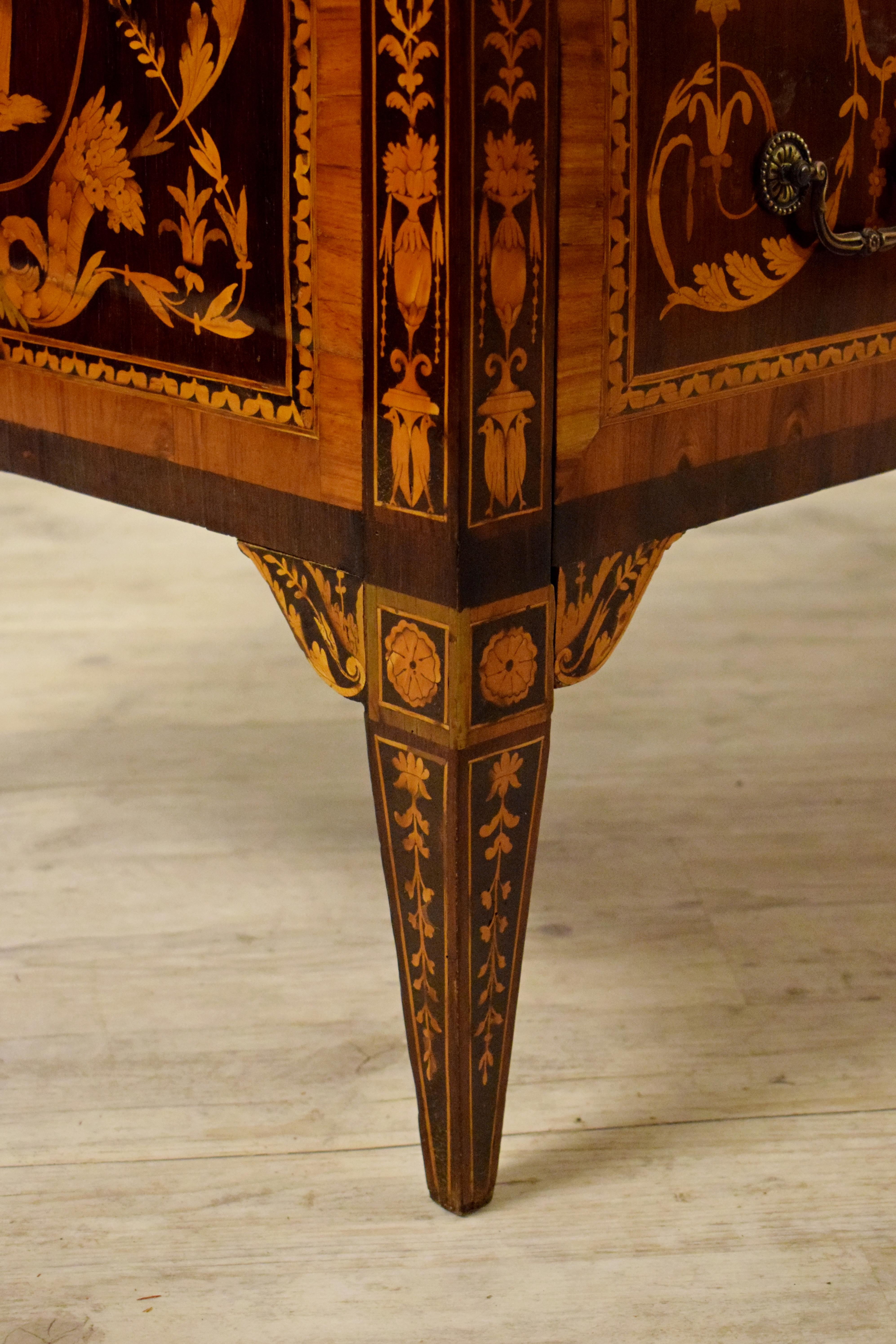 18th Century, Italian Neoclassical Inlaid Chest of Drawers, Marble Top For Sale 6