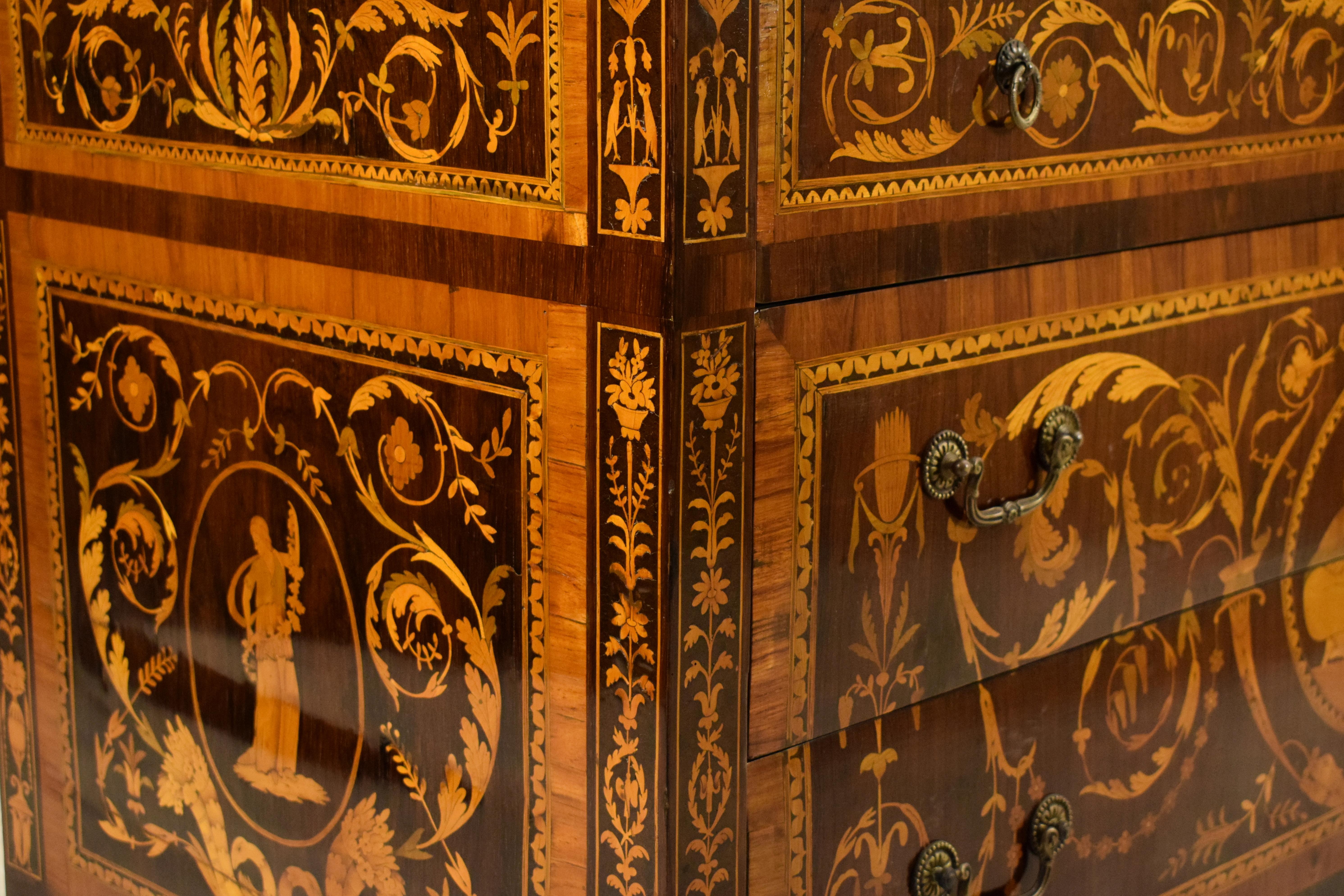 18th Century, Italian Neoclassical Inlaid Chest of Drawers, Marble Top For Sale 7