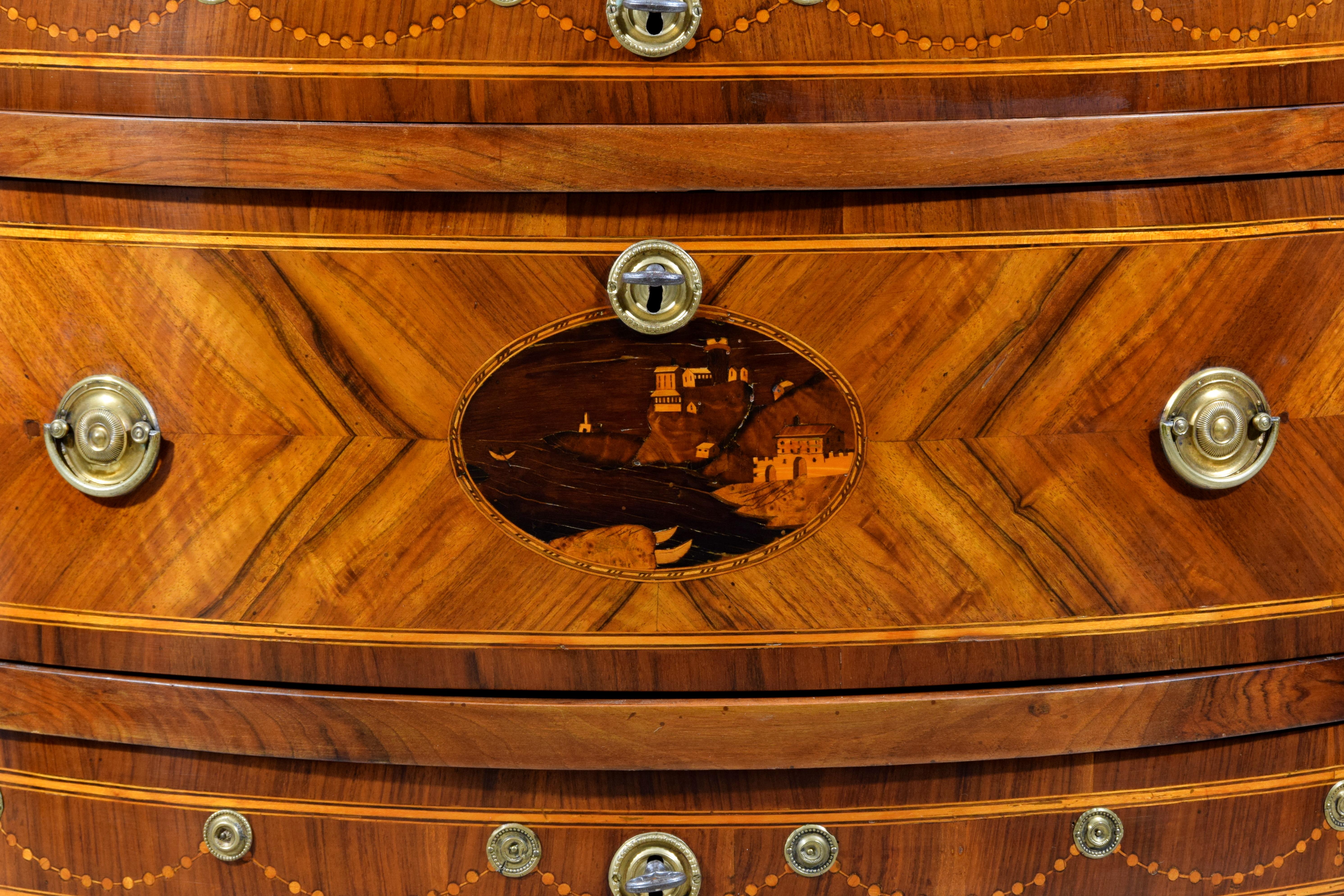 Commode Demi Lune italienne incrustée néoclassique du 18ème siècle en vente 9