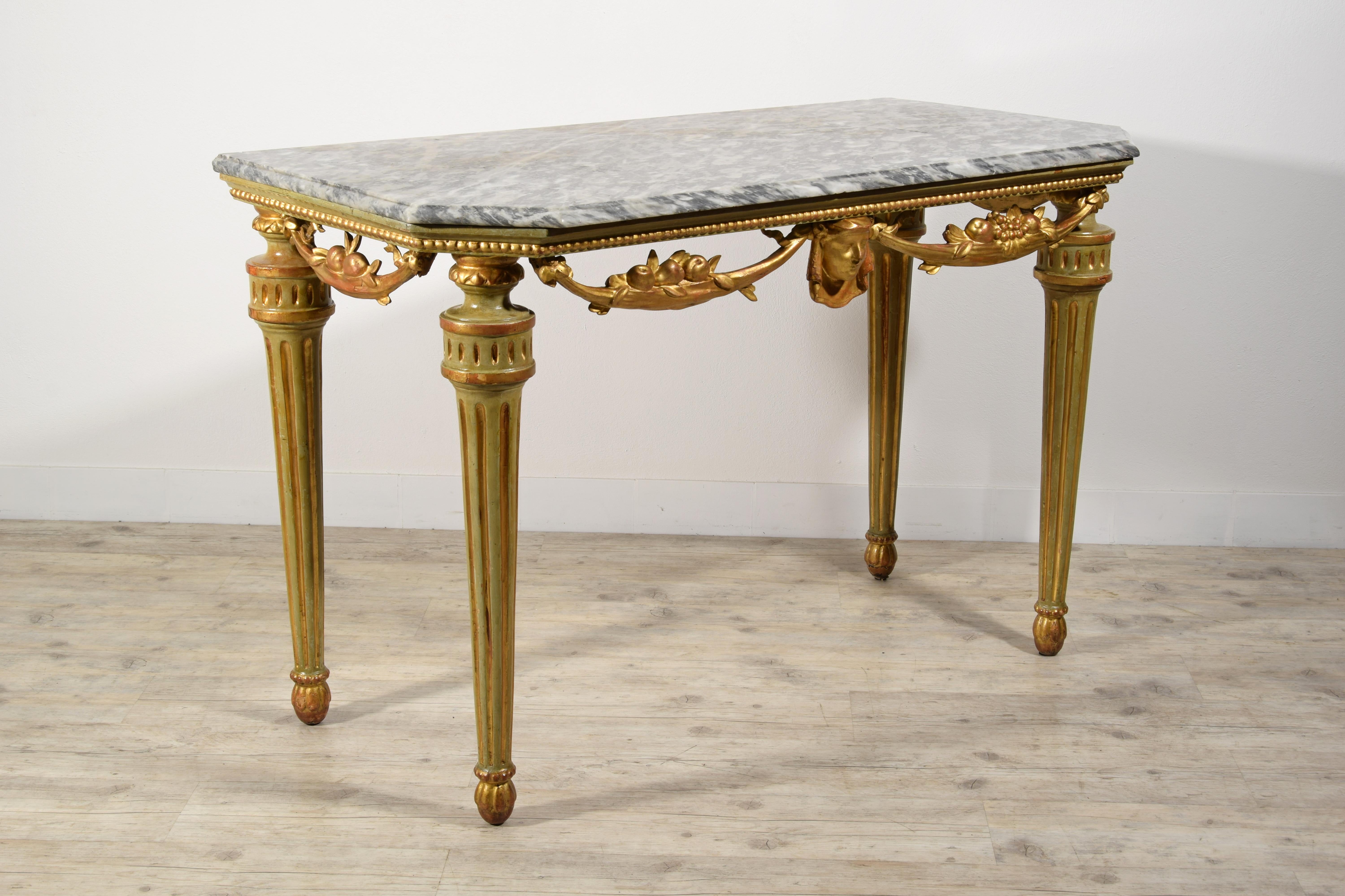 18th Century, Italian Neoclassical Lacquered and Gilt Wood Console Table For Sale 13