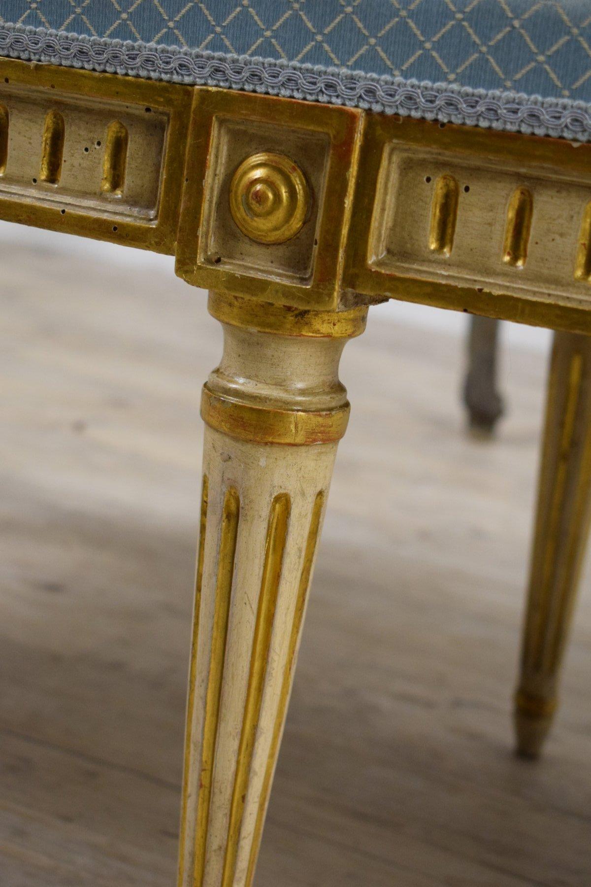 18th Century, Italian Neoclassical Lacquered and Giltwood Center Bench 3