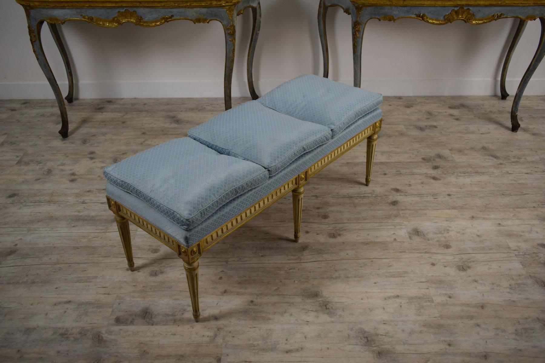 18th Century, Italian Neoclassical Lacquered and Giltwood Center Bench 5