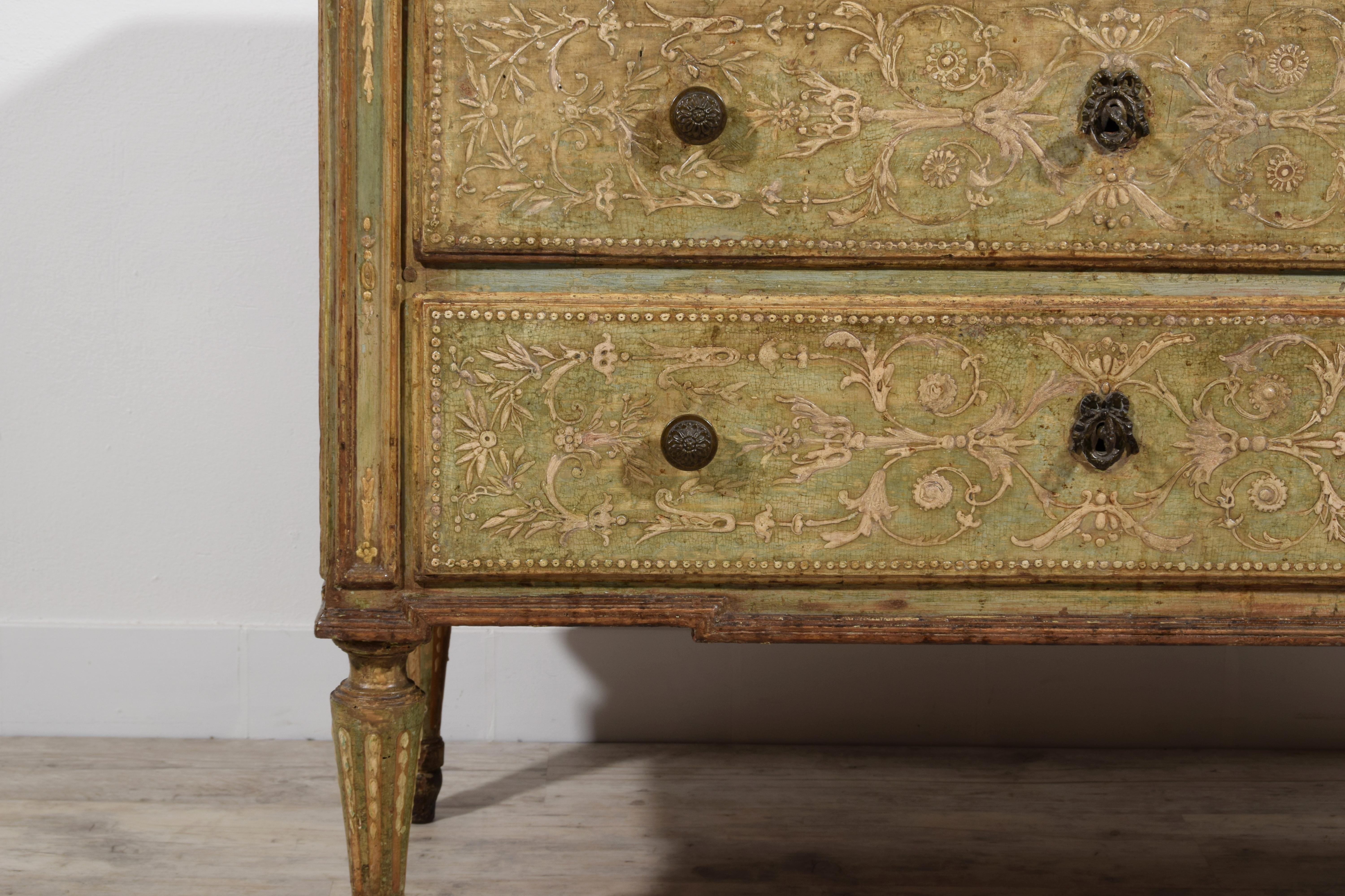18th Century, Italian Neoclassical Lacquered Wood Chest of Drawer 13