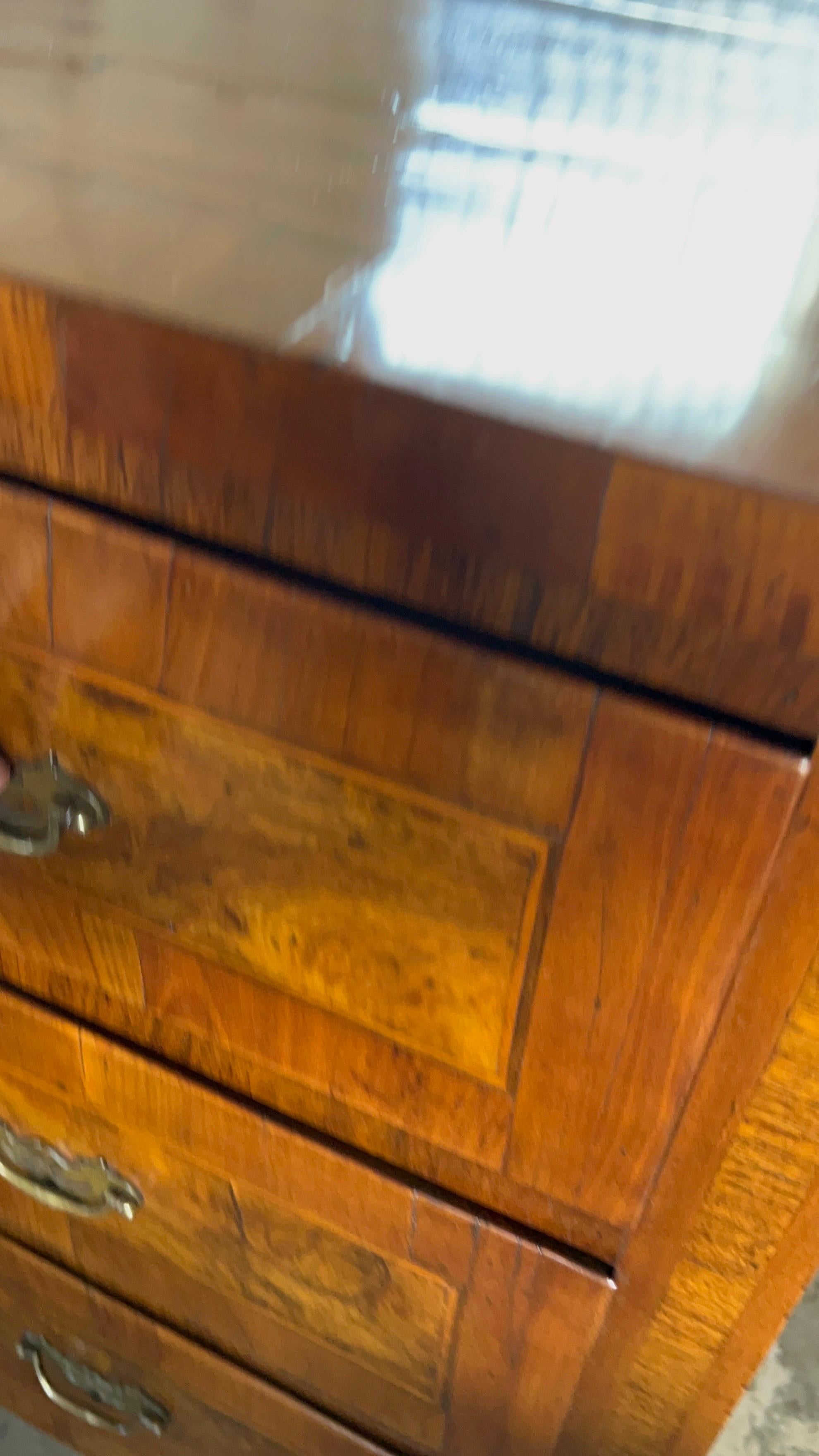 18th Century Italian Neoclassical / Louis XVI Commode For Sale 6