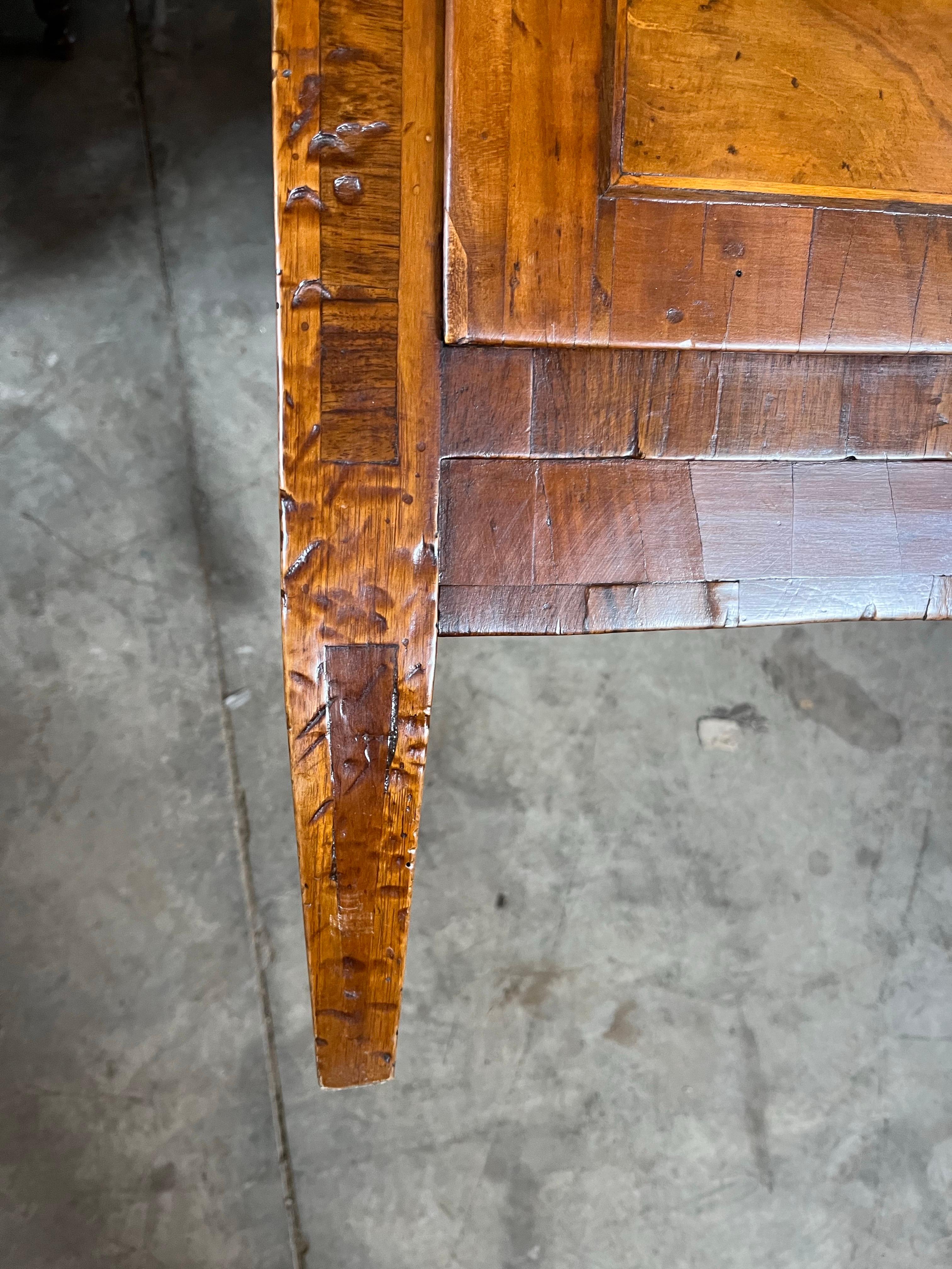 18th Century Italian Neoclassical / Louis XVI Commode For Sale 7