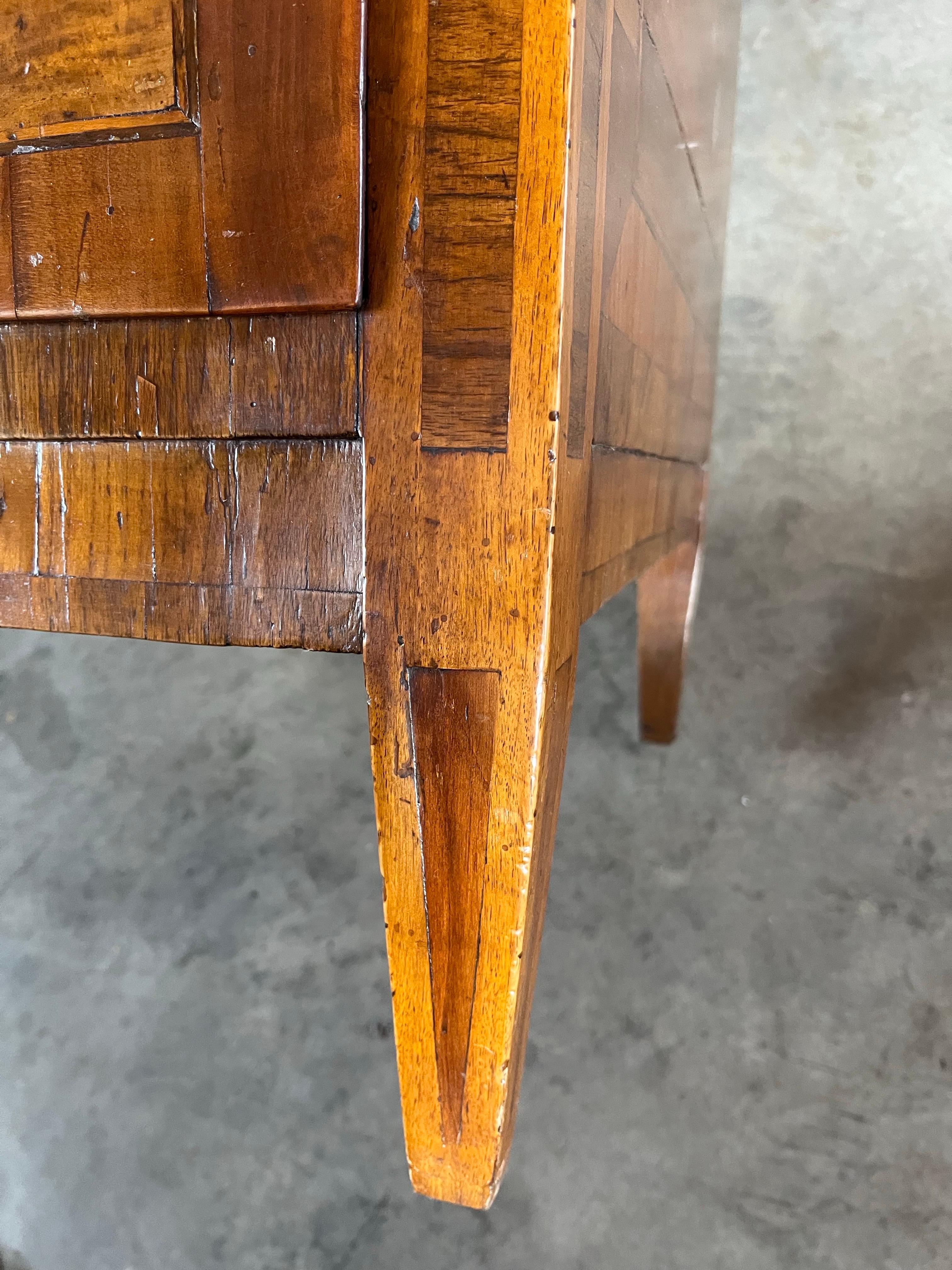 18th Century Italian Neoclassical / Louis XVI Commode For Sale 8