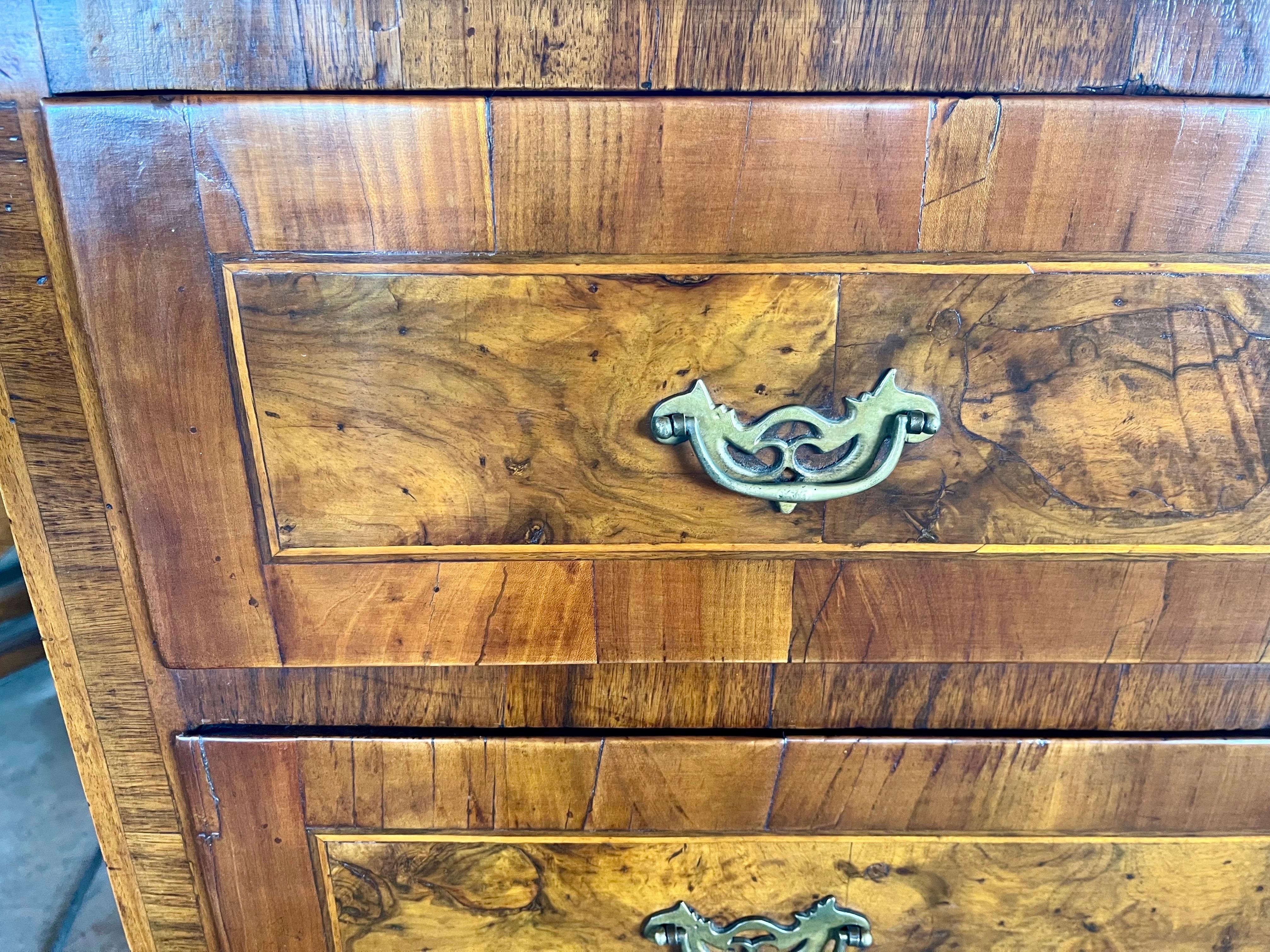 18th Century Italian Neoclassical / Louis XVI Commode For Sale 4