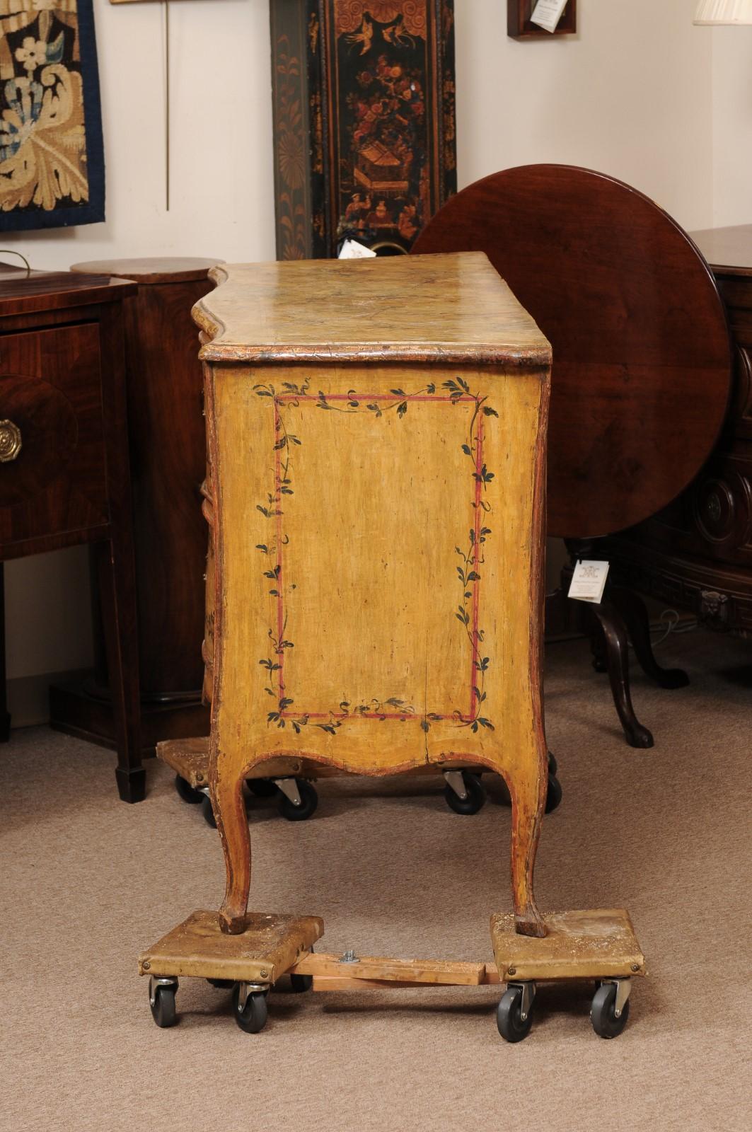 18th Century Italian Neoclassical Painted Commode with 2 Drawers & Ivy Detail For Sale 6