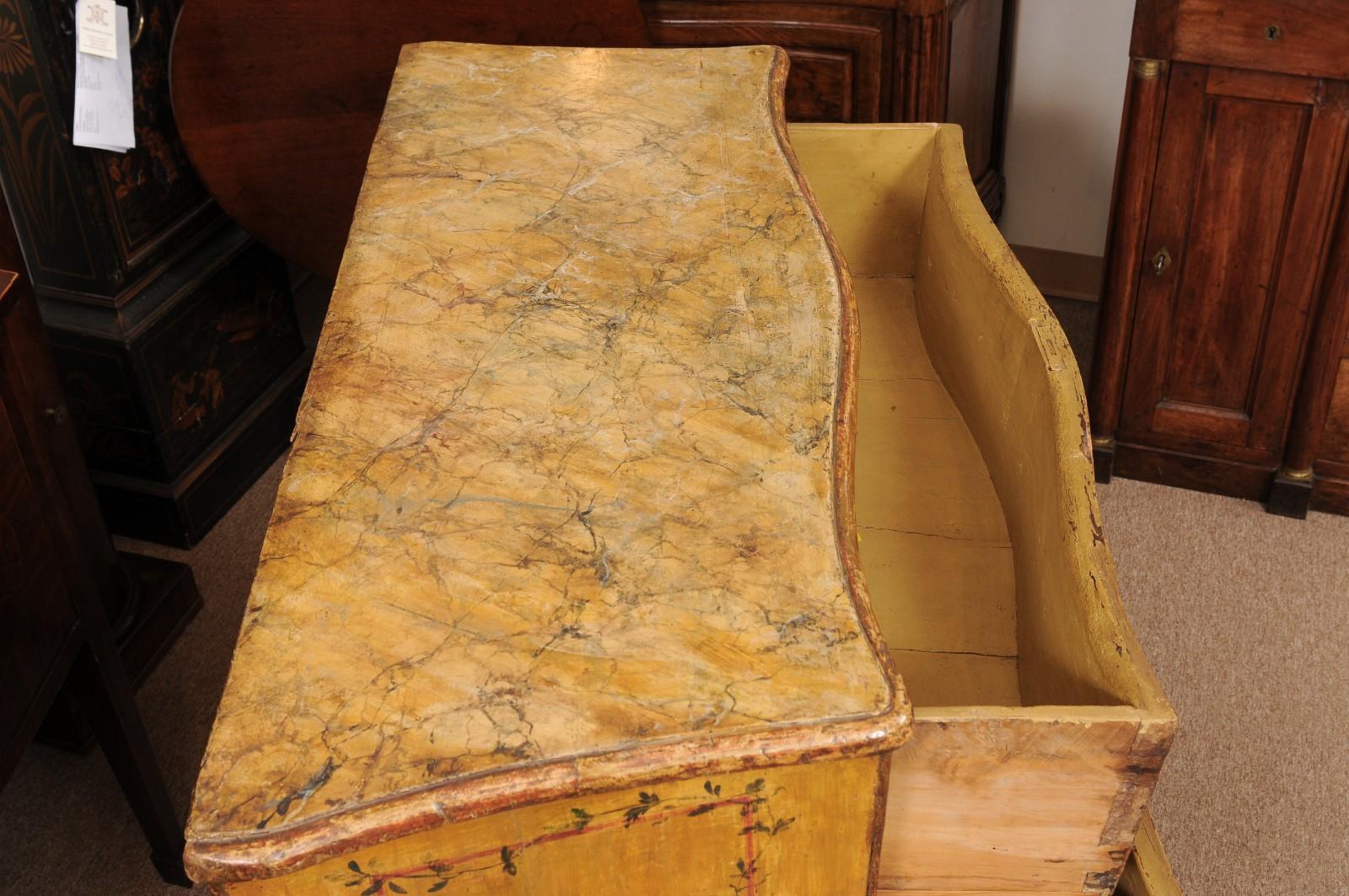 18th Century Italian Neoclassical Painted Commode with 2 Drawers & Ivy Detail For Sale 1