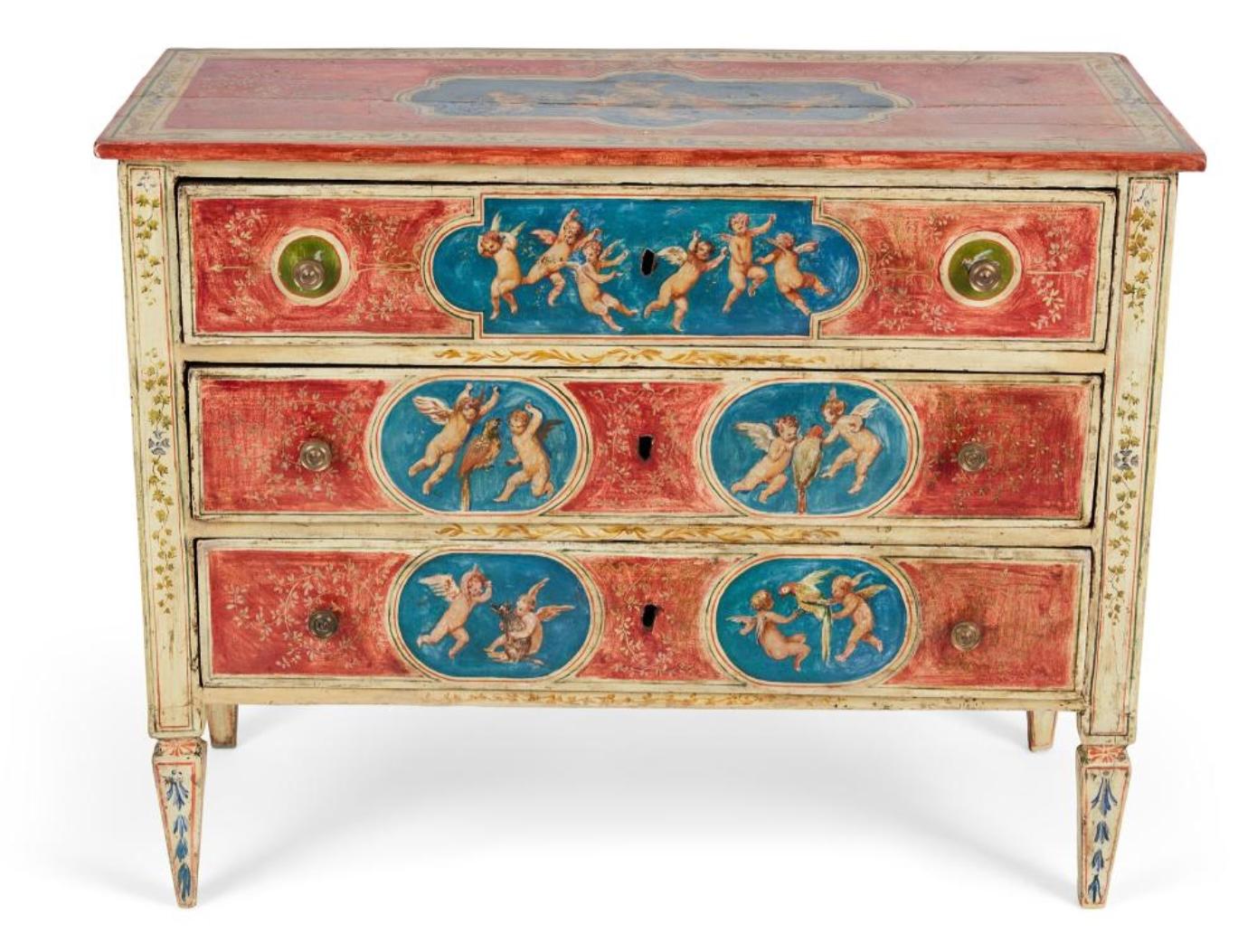 18th Century Italian Neoclassical Polychrome Decorated Commode For Sale 4