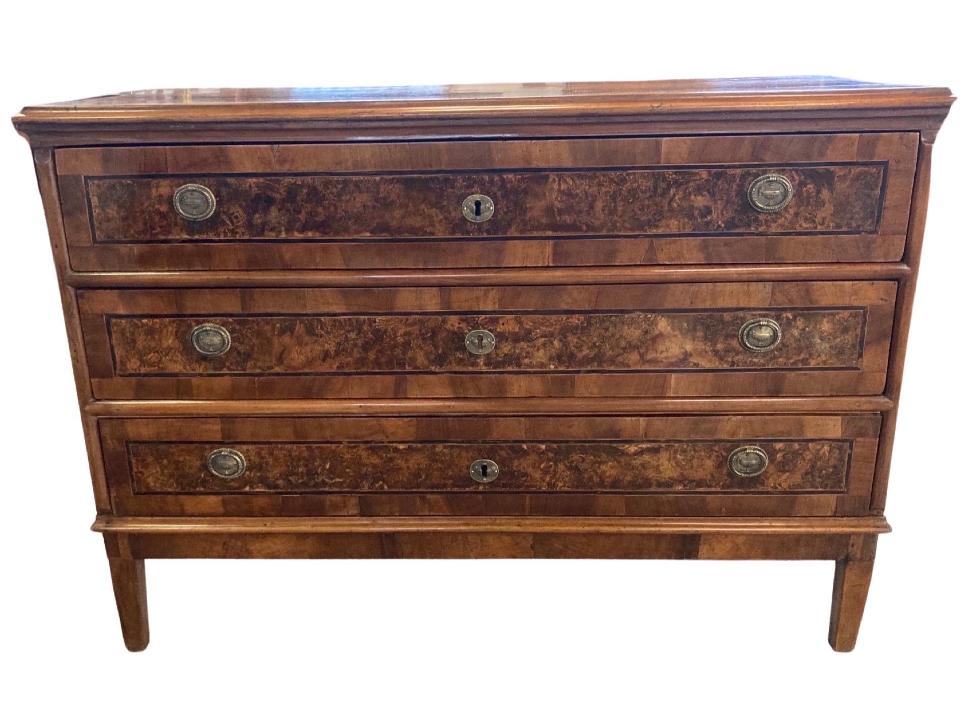 Hand-Carved 18th Century Italian Neoclassical Walnut Banded Commode