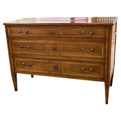 18th Century Italian Neoclassical Walnut Chest of Drawers With Inlay