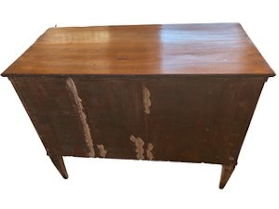 18th Century Italian Neoclassical Walnut Commode with Inlay and Burl Veneer 2