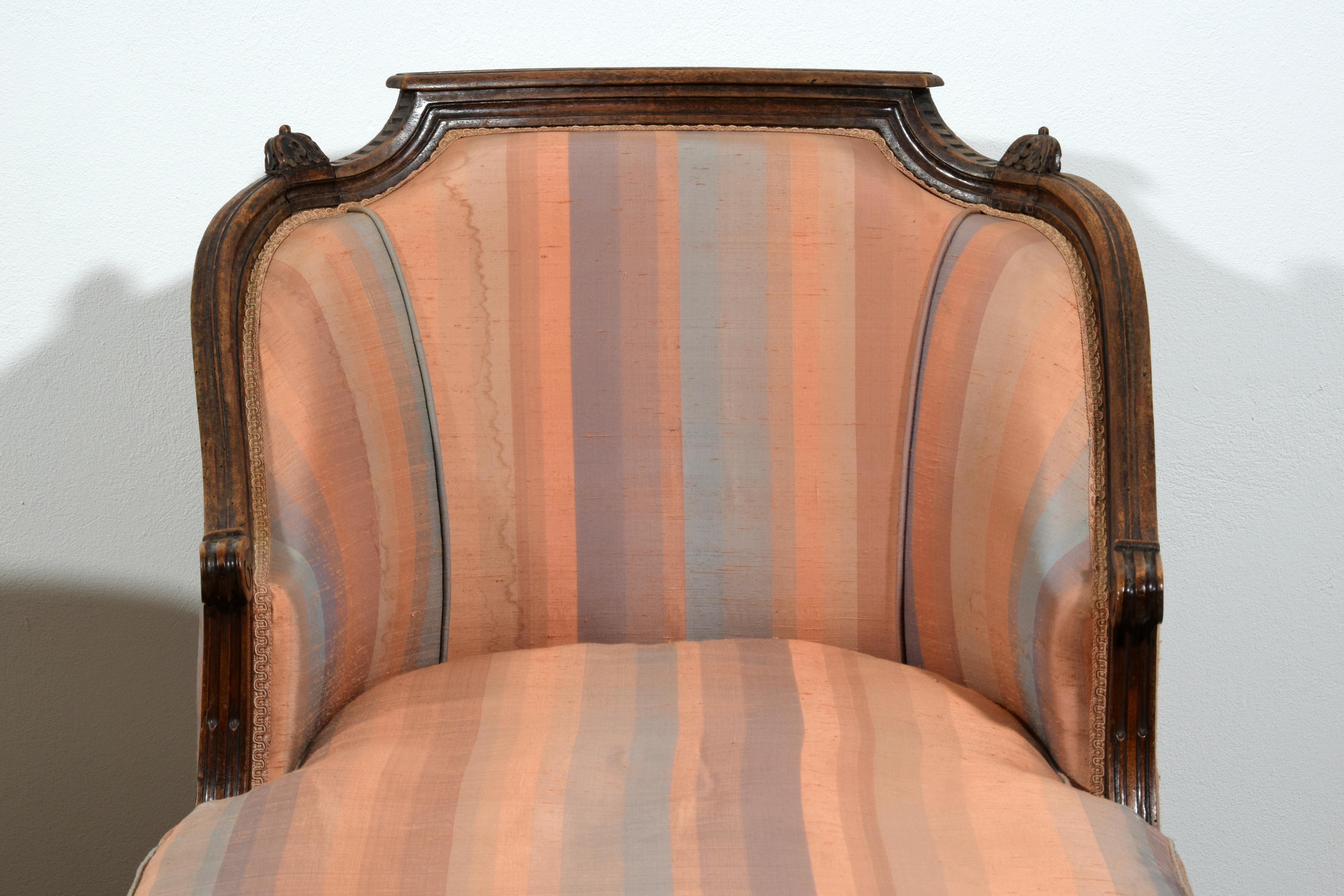 18th Century, Italian Neoclassical Walnut Wood Duchesse Brisée Armchair For Sale 14