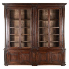 Bibliothèque ou vitrine en chêne italien du XVIIIe siècle