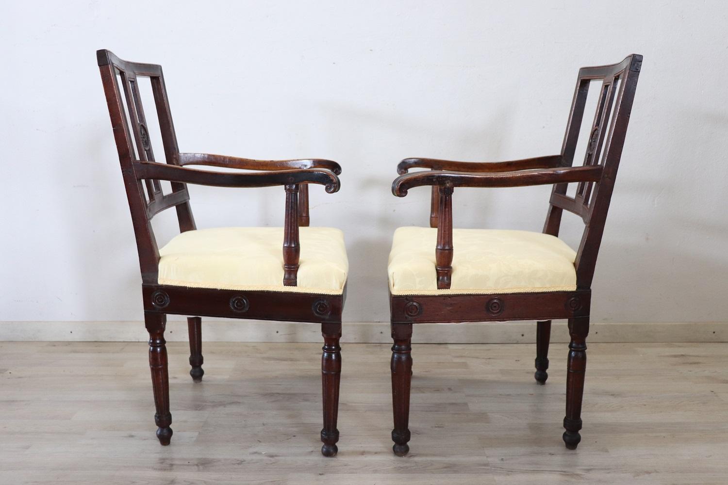 18th Century Italian of the Period Louis XVI Pair of Armchairs in Walnut For Sale 5
