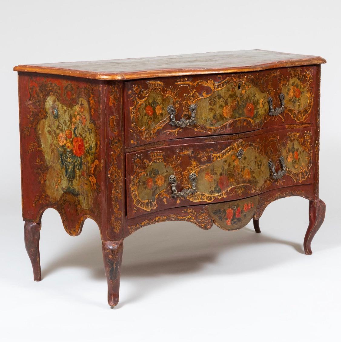 18th Century Italian Painted Bombe Commode ca. 1770 For Sale 8