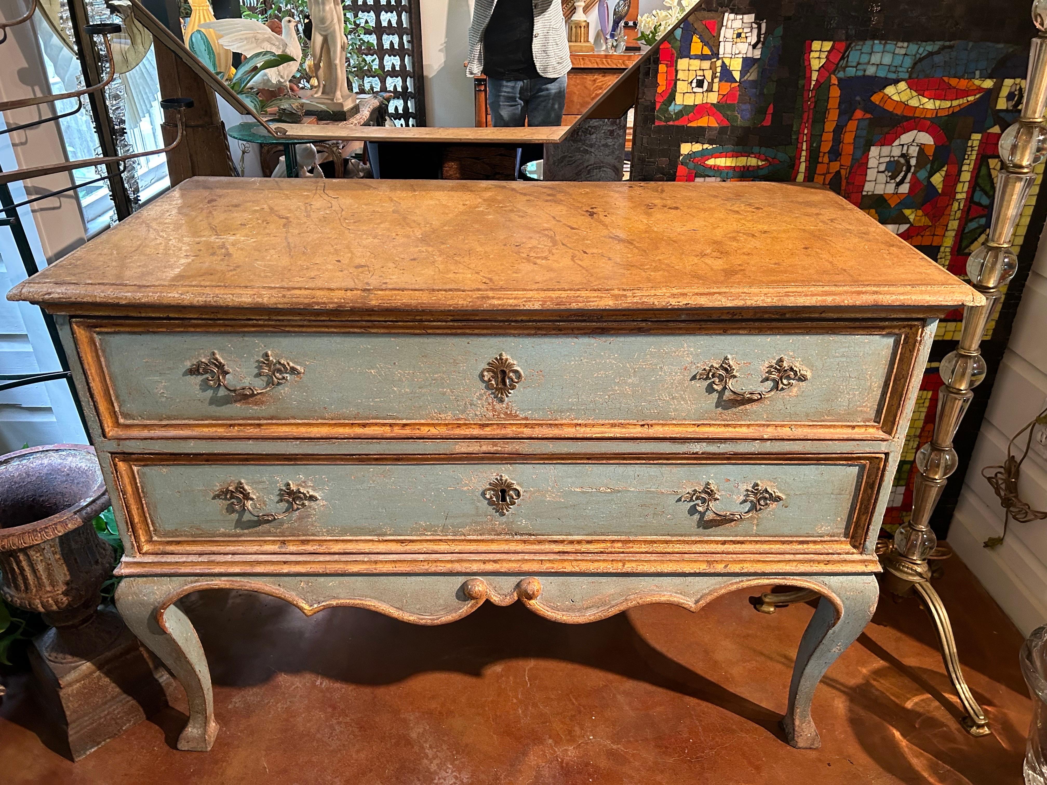 18th Century Italian Painted Chest Or Commode For Sale 2