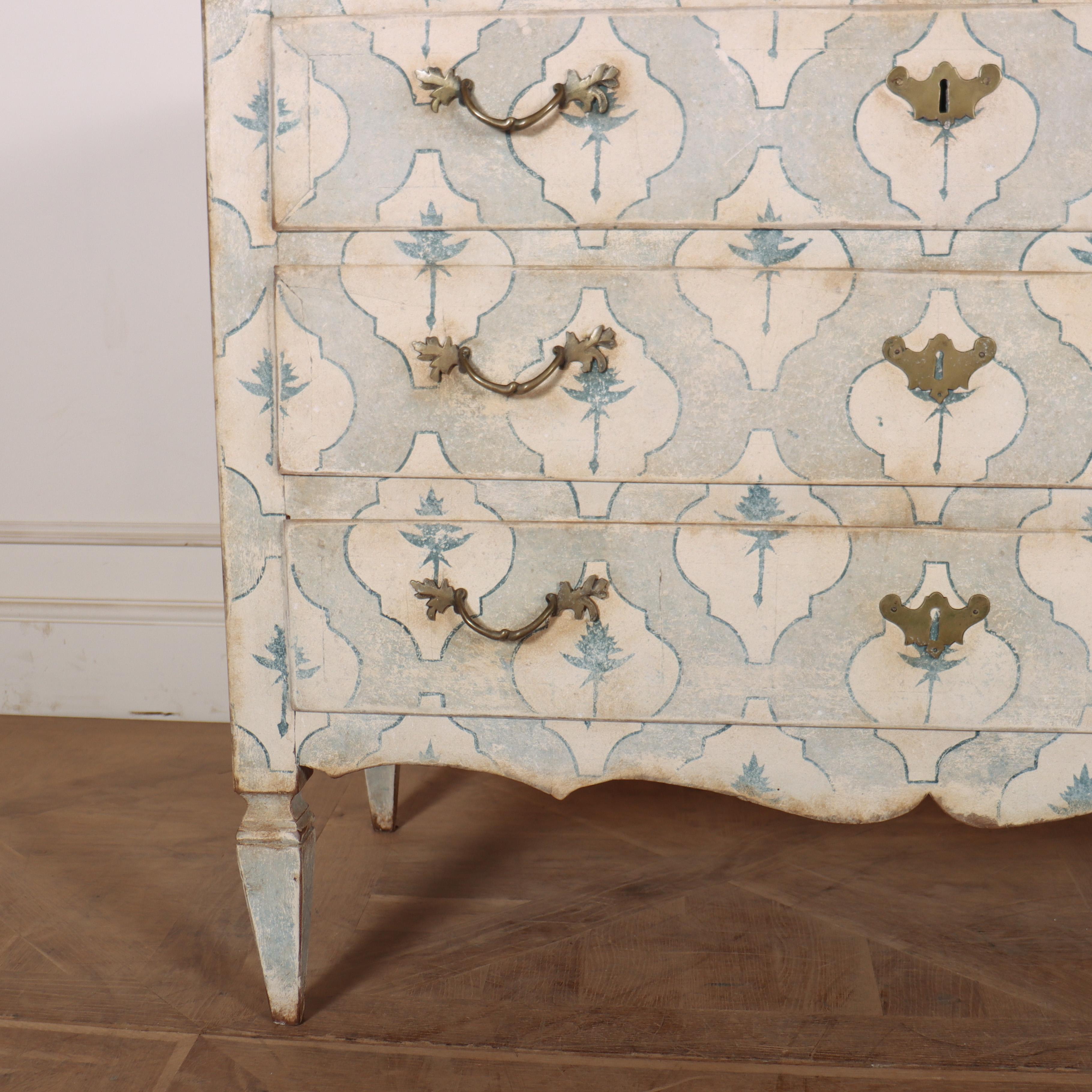 18th Century Italian Painted Commode In Good Condition For Sale In Leamington Spa, Warwickshire
