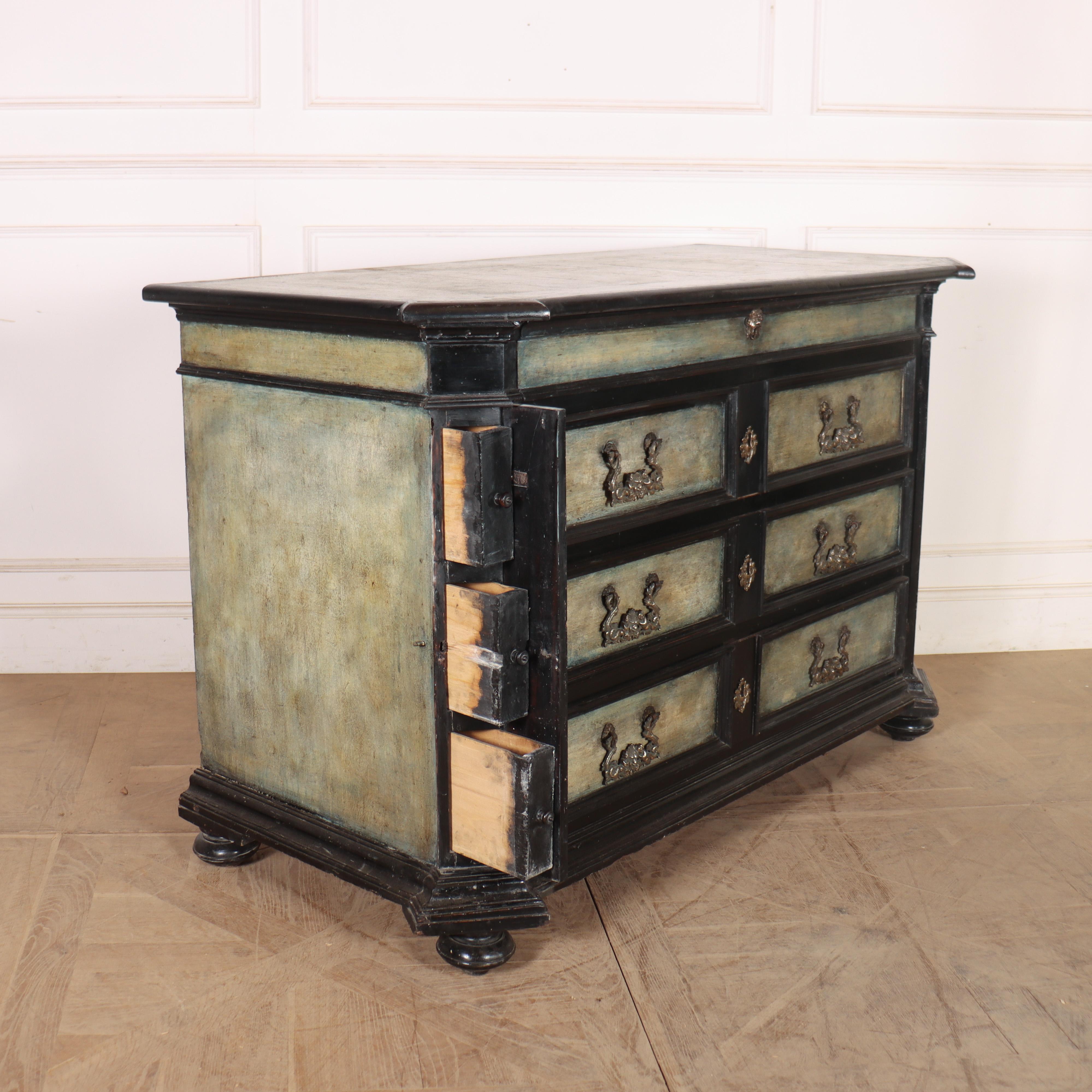 18th Century Italian Painted Commode For Sale 3