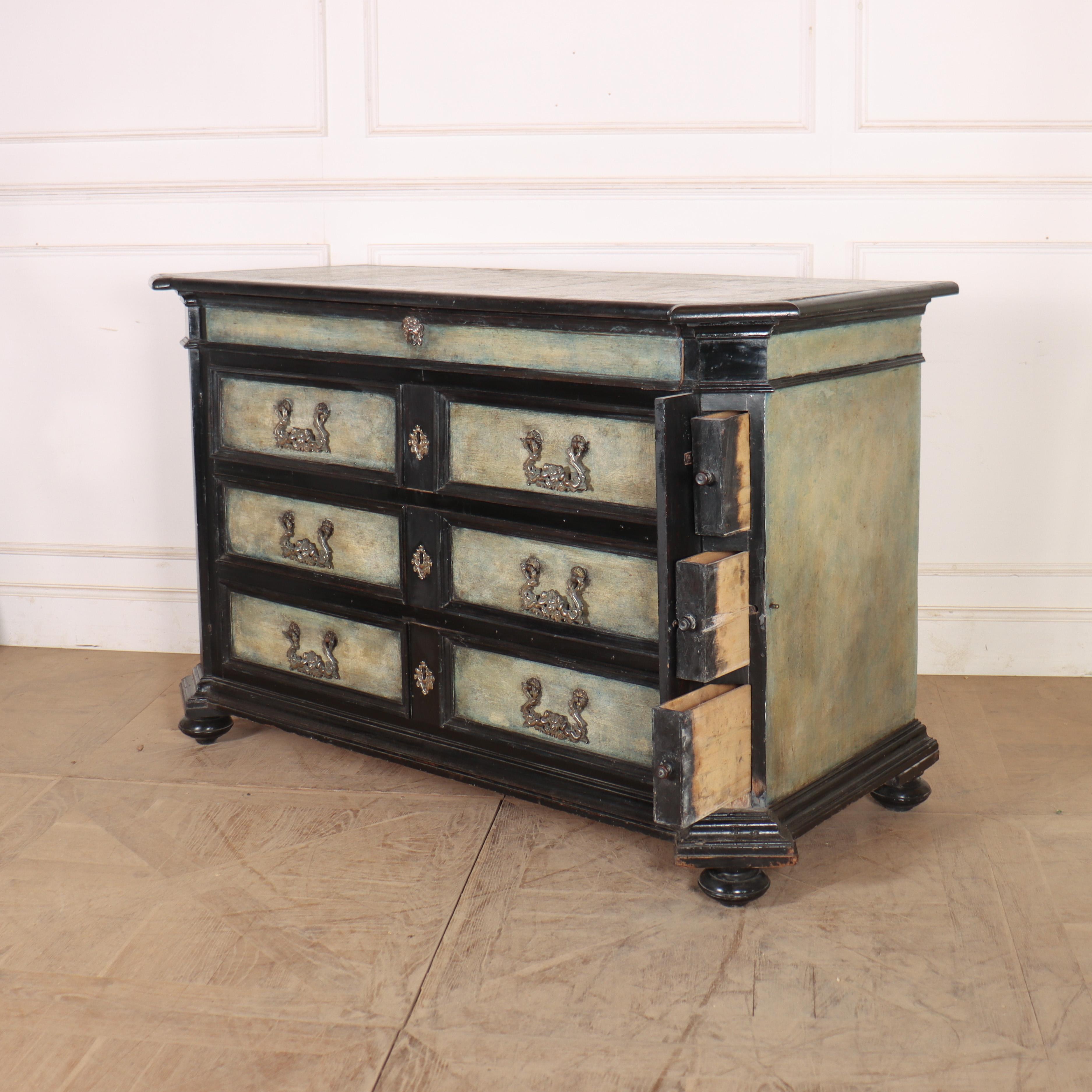 18th Century Italian Painted Commode For Sale 4