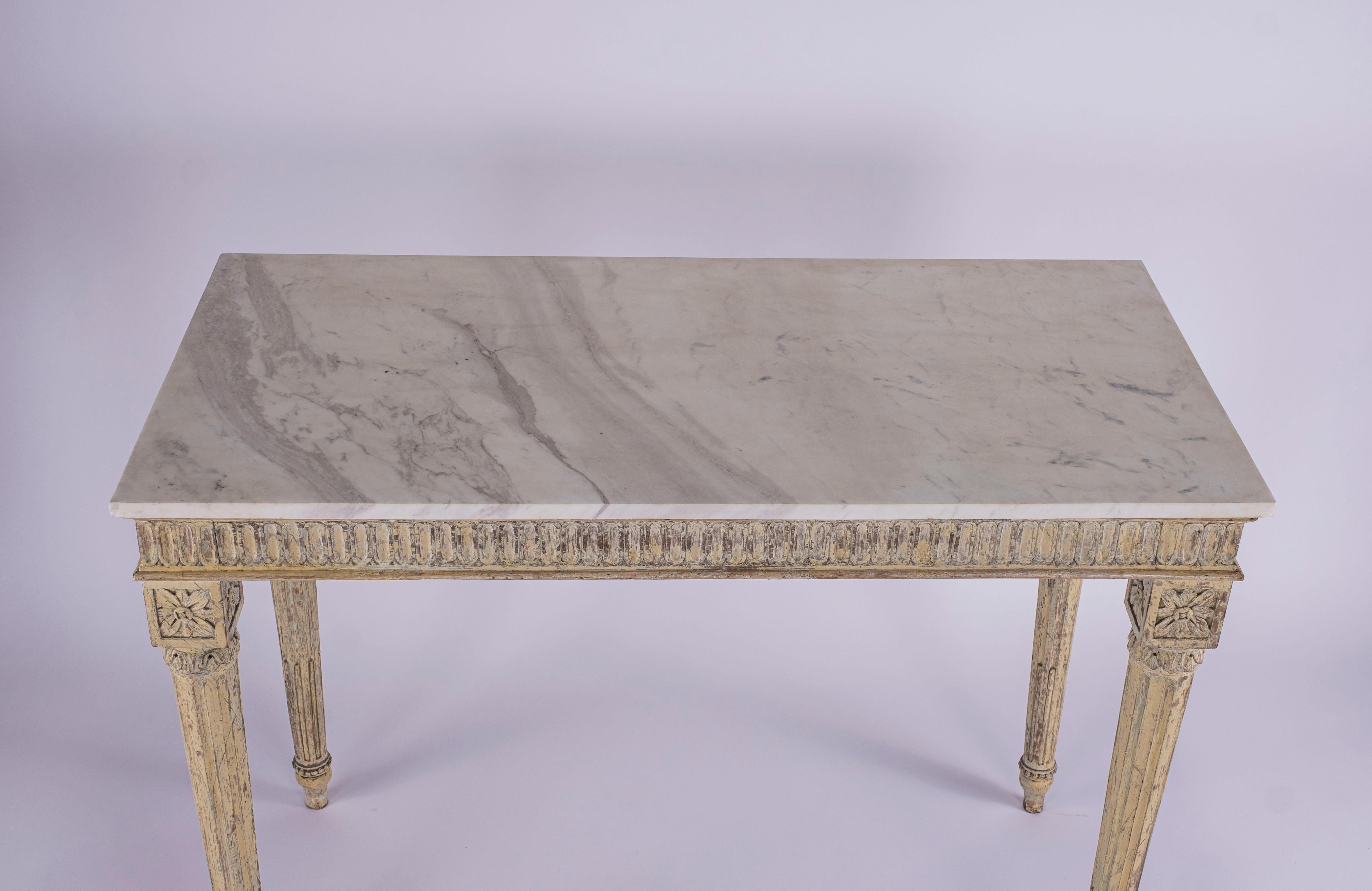18th Century Italian Painted Console Table In Good Condition For Sale In Houston, TX