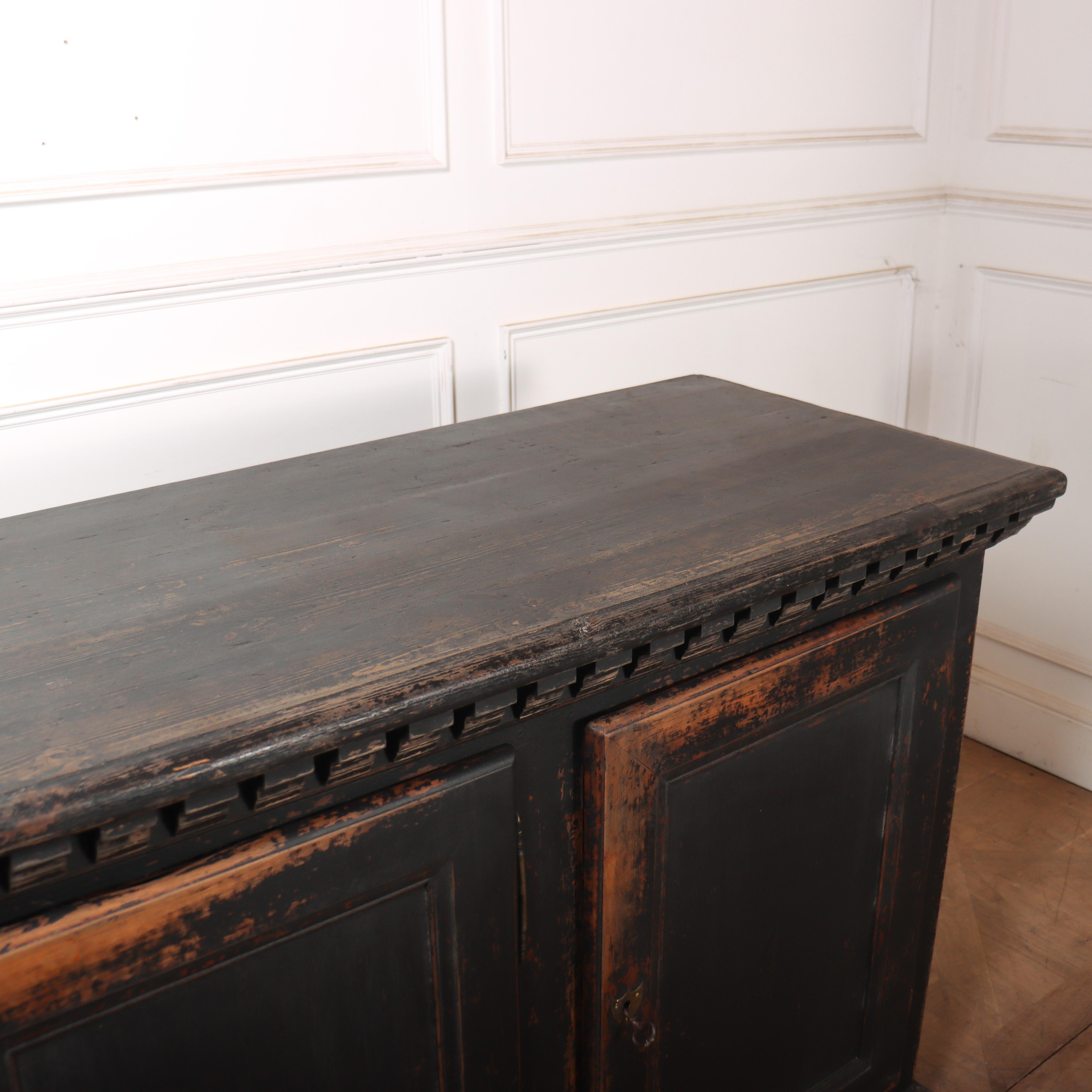18th Century Italian Painted Enfilade For Sale 1