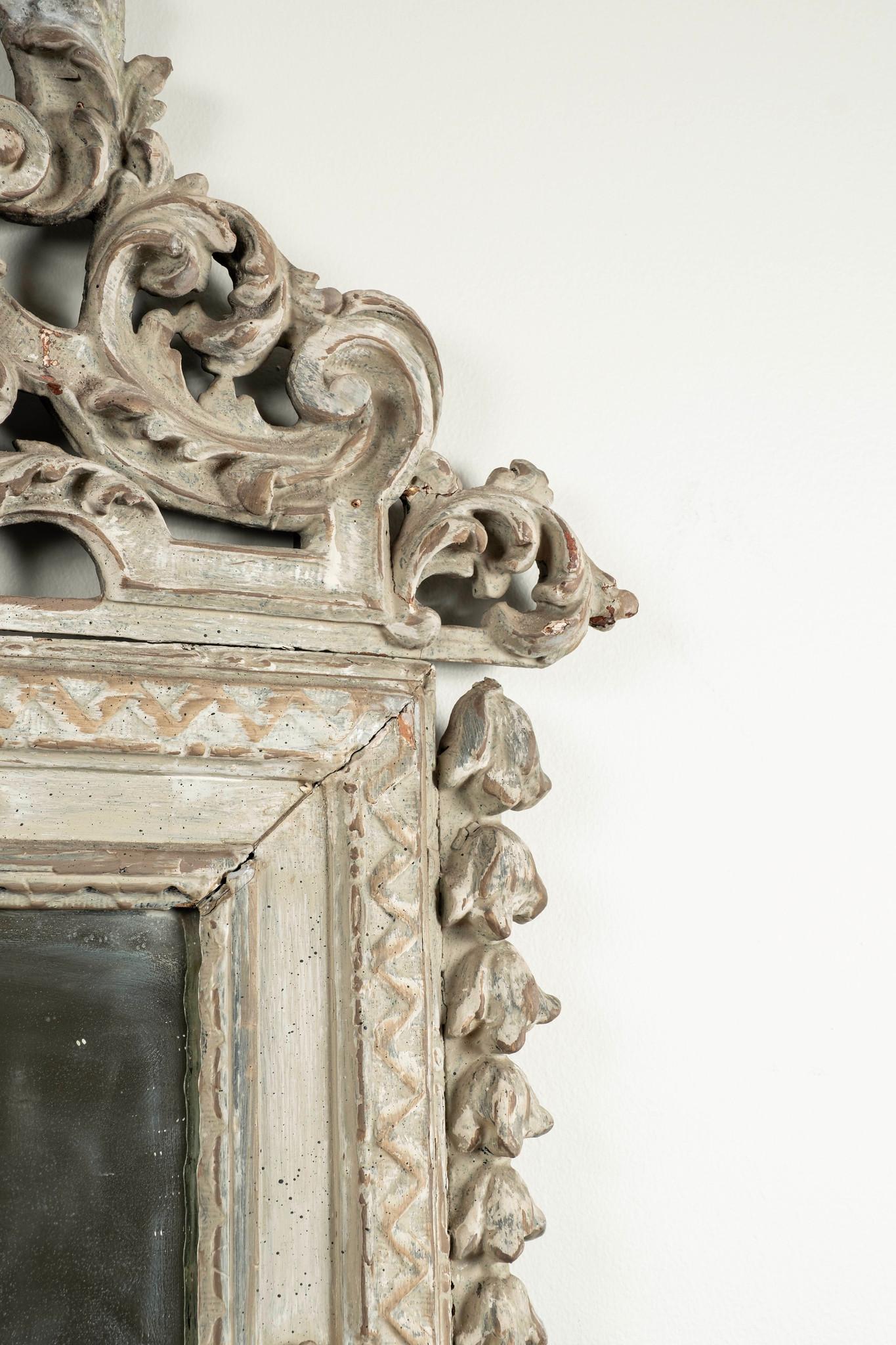 18th Century Italian Louis XV  Painted Mirror For Sale 1