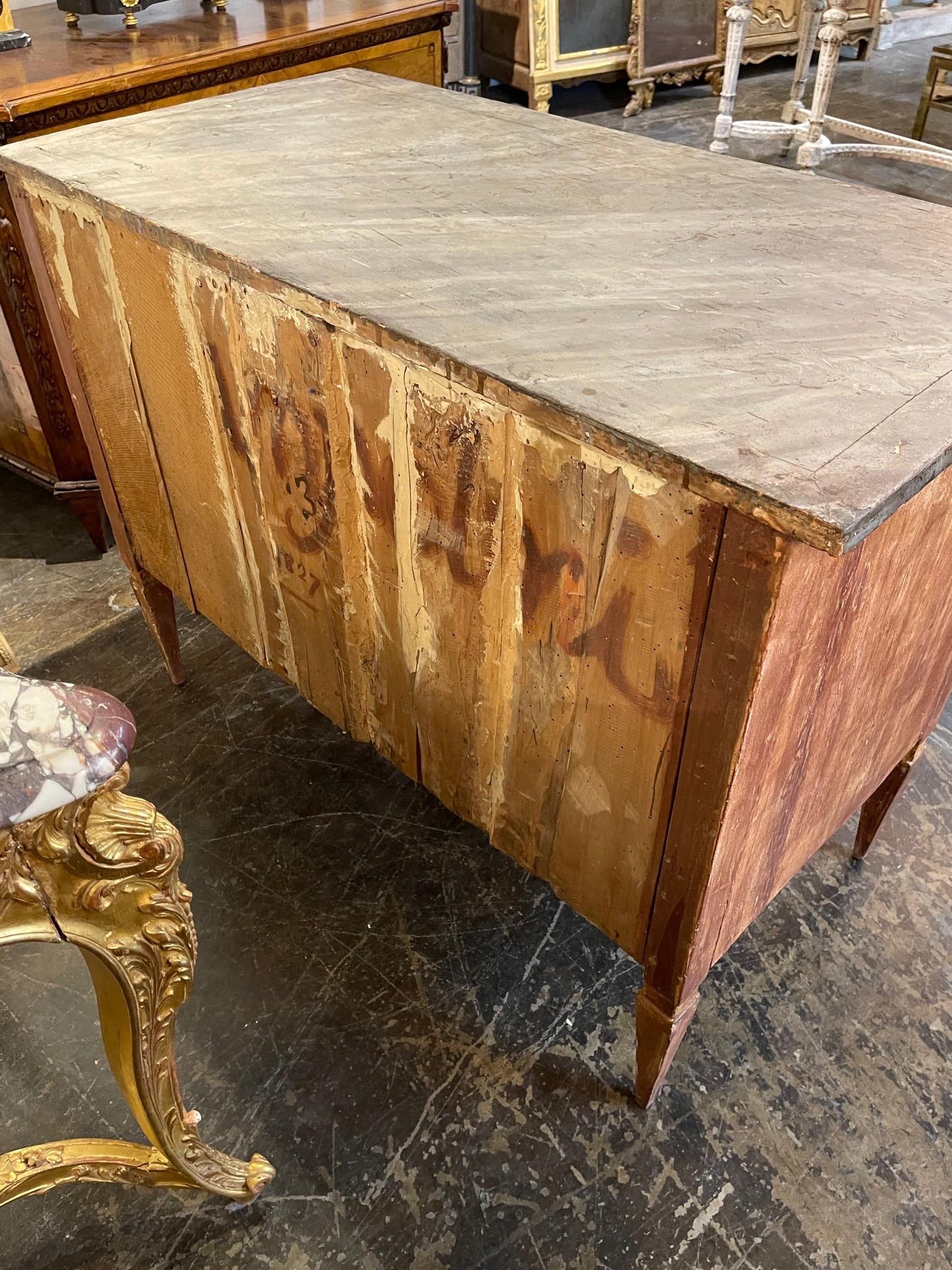 18th Century Italian Painted Neo-Classical Commode For Sale 1
