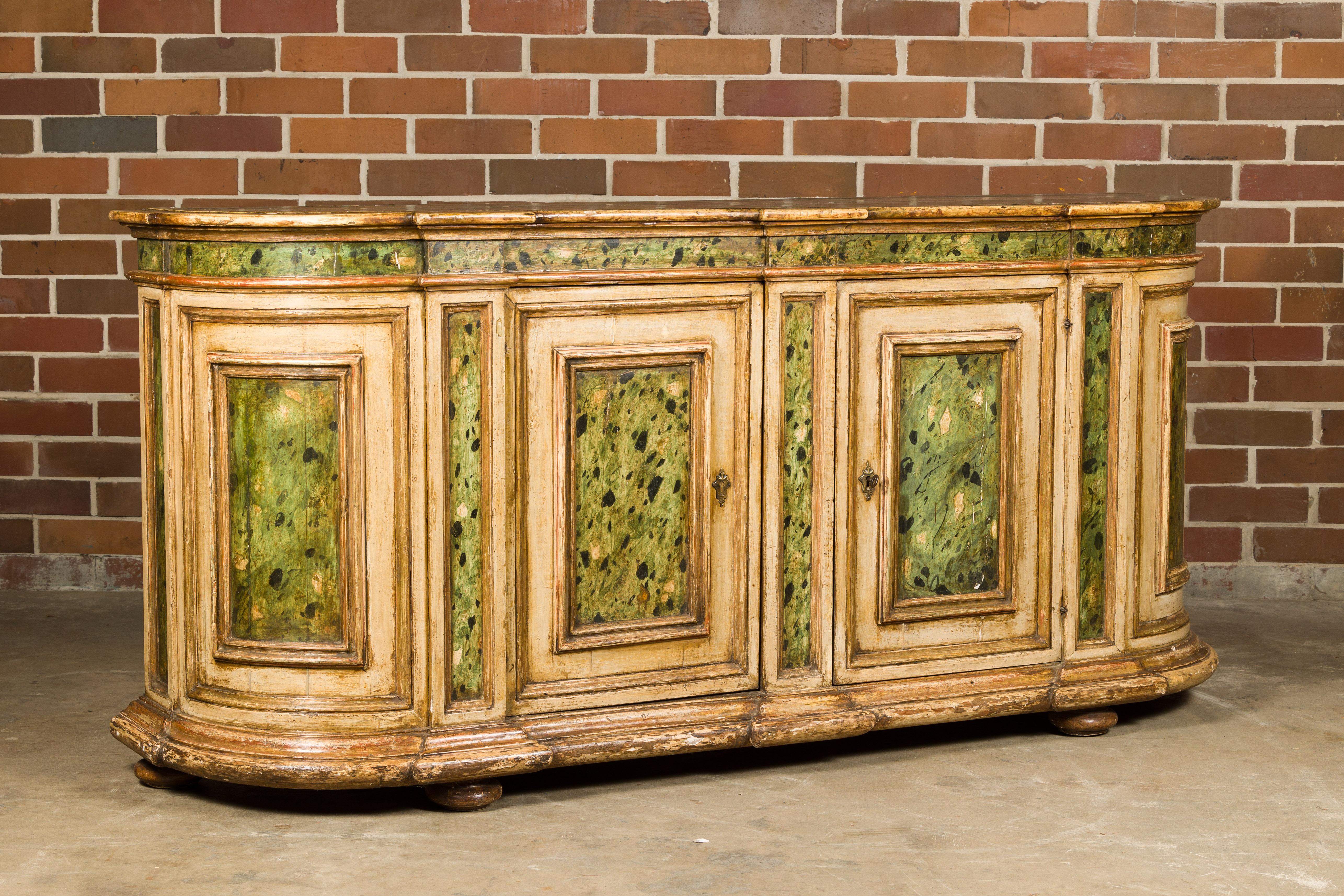 18th Century Italian Painted Sideboard with Two Doors and Rounded Corners For Sale 6