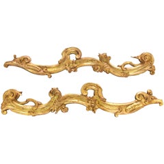 18th Century Italian Pair of Giltwood Wall Decoration