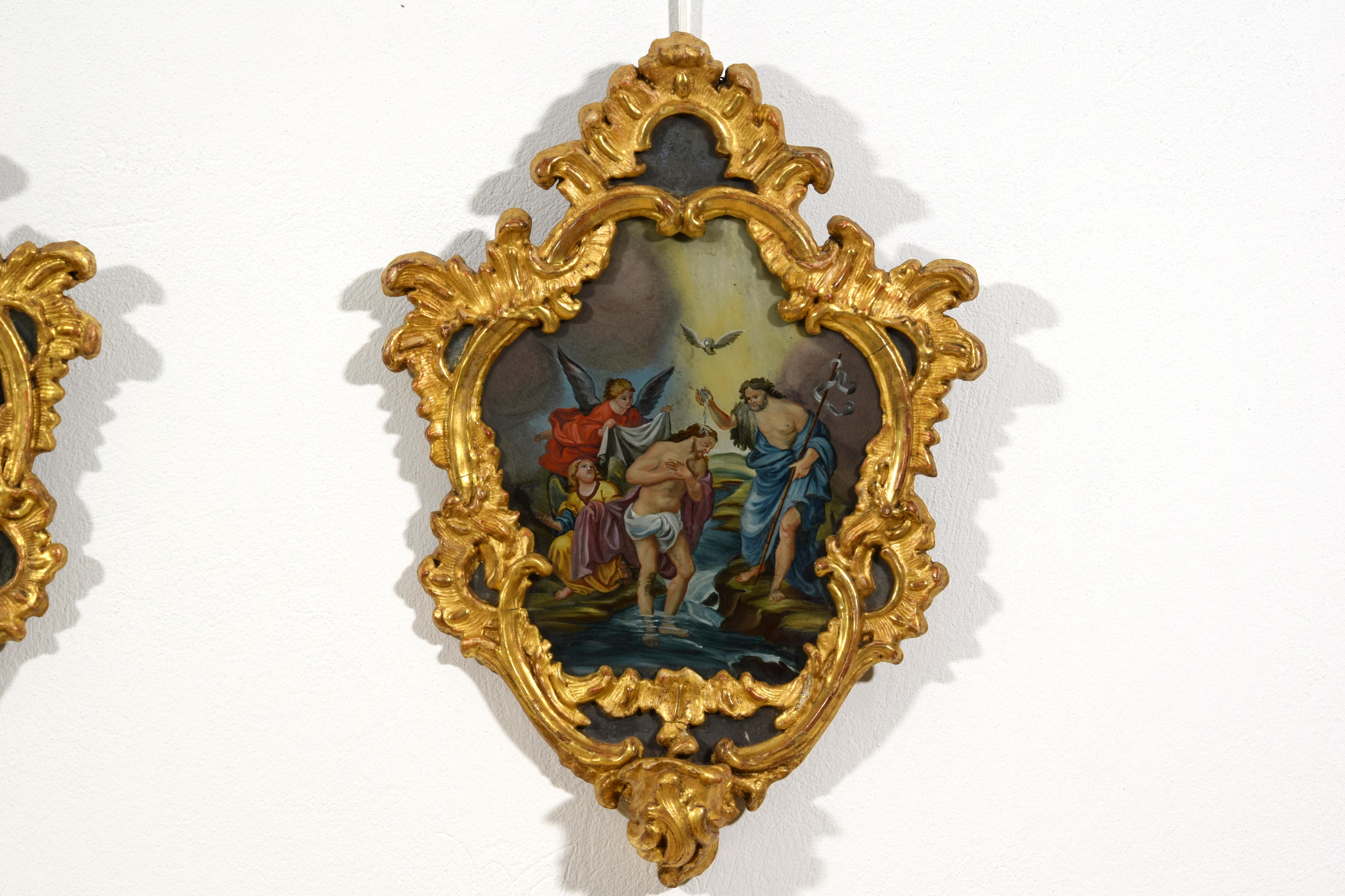 18th Century, Italian Pair of Paintings on Glass in Giltwood Frames For Sale 11
