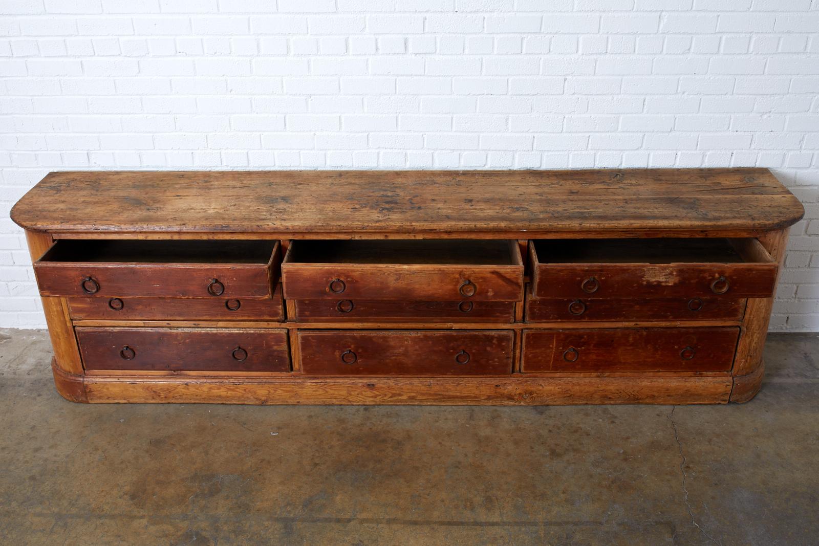 18th Century Italian Pine Sideboard Chest Dresser 4