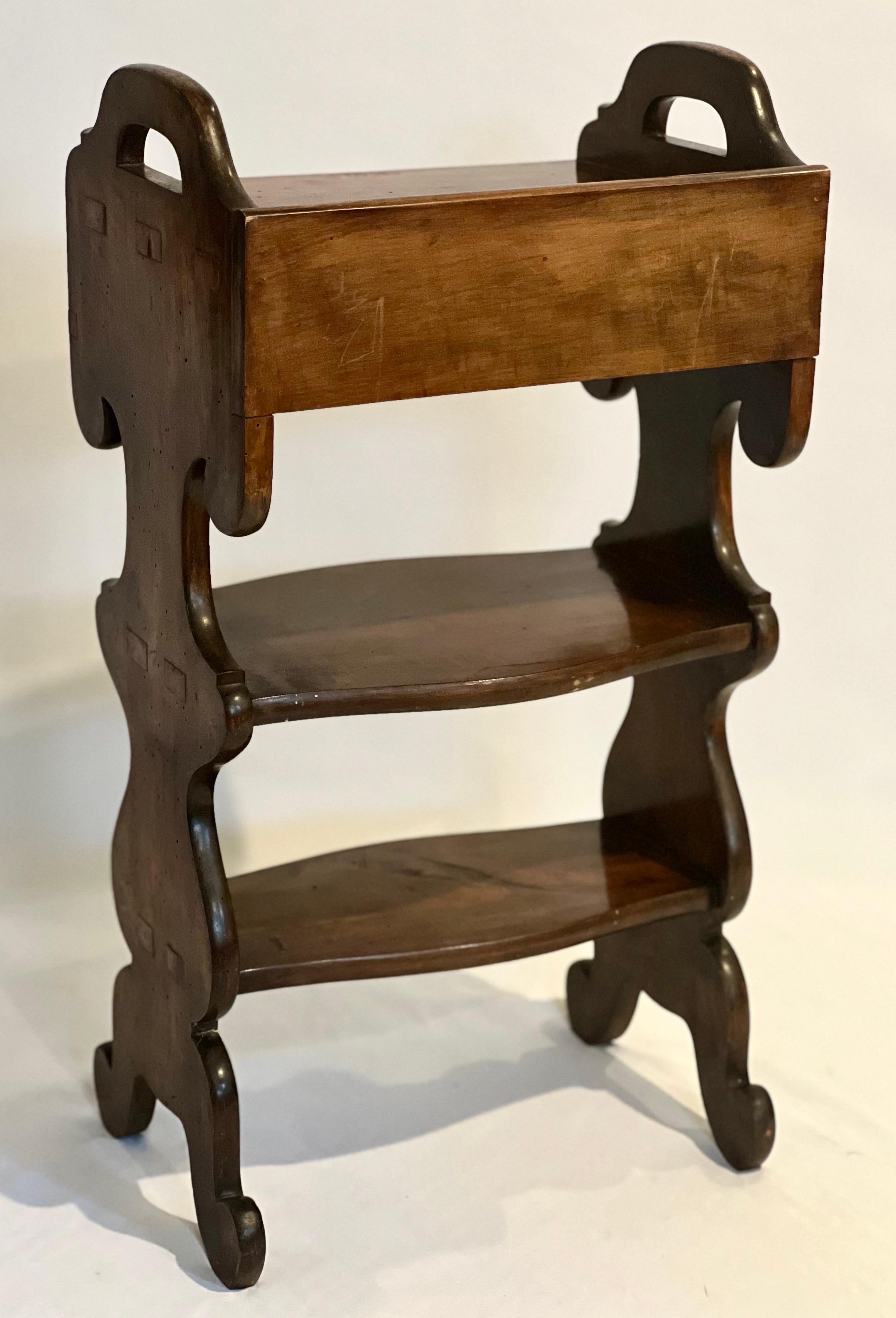 18th Century Italian Renaissance Style Walnut Etagere Stand with Drawer For Sale 1
