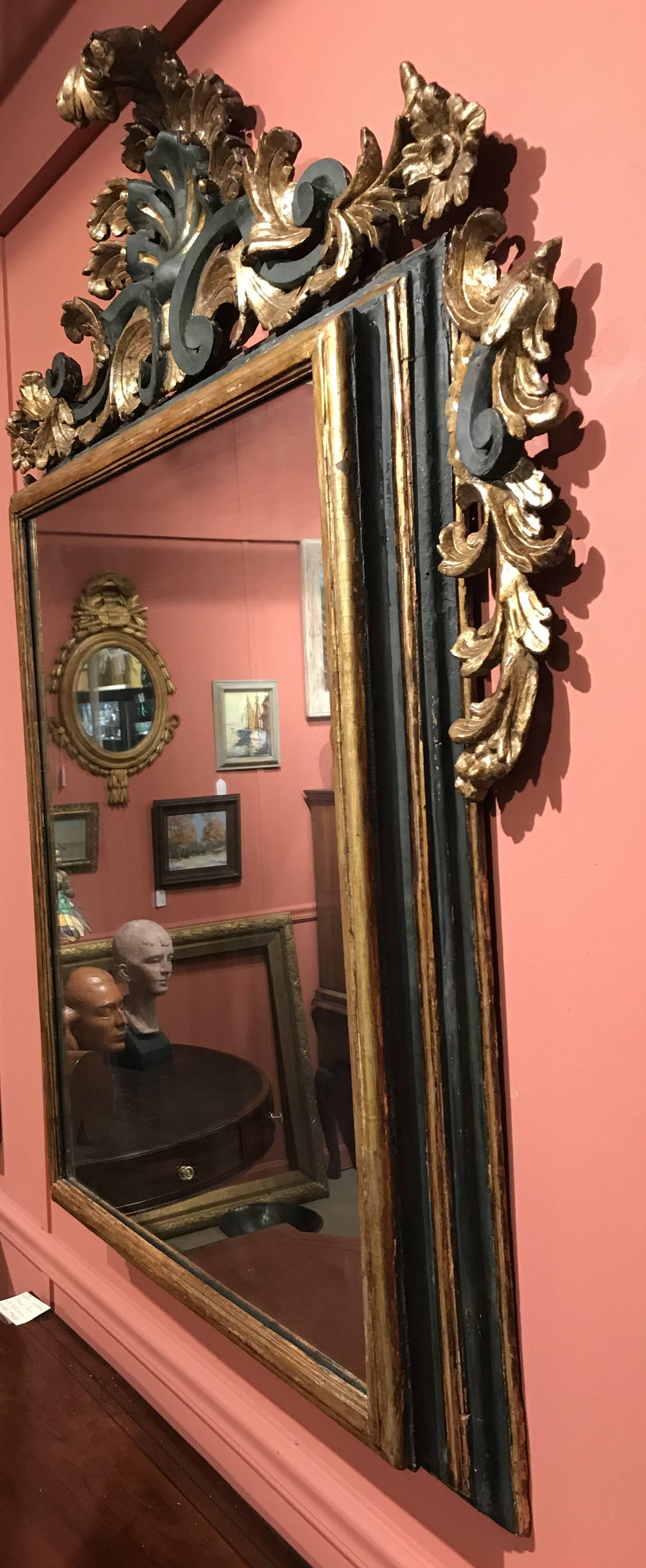 18th Century Italian Rococo Gilt Mirror with Exceptional Carved Crest 3