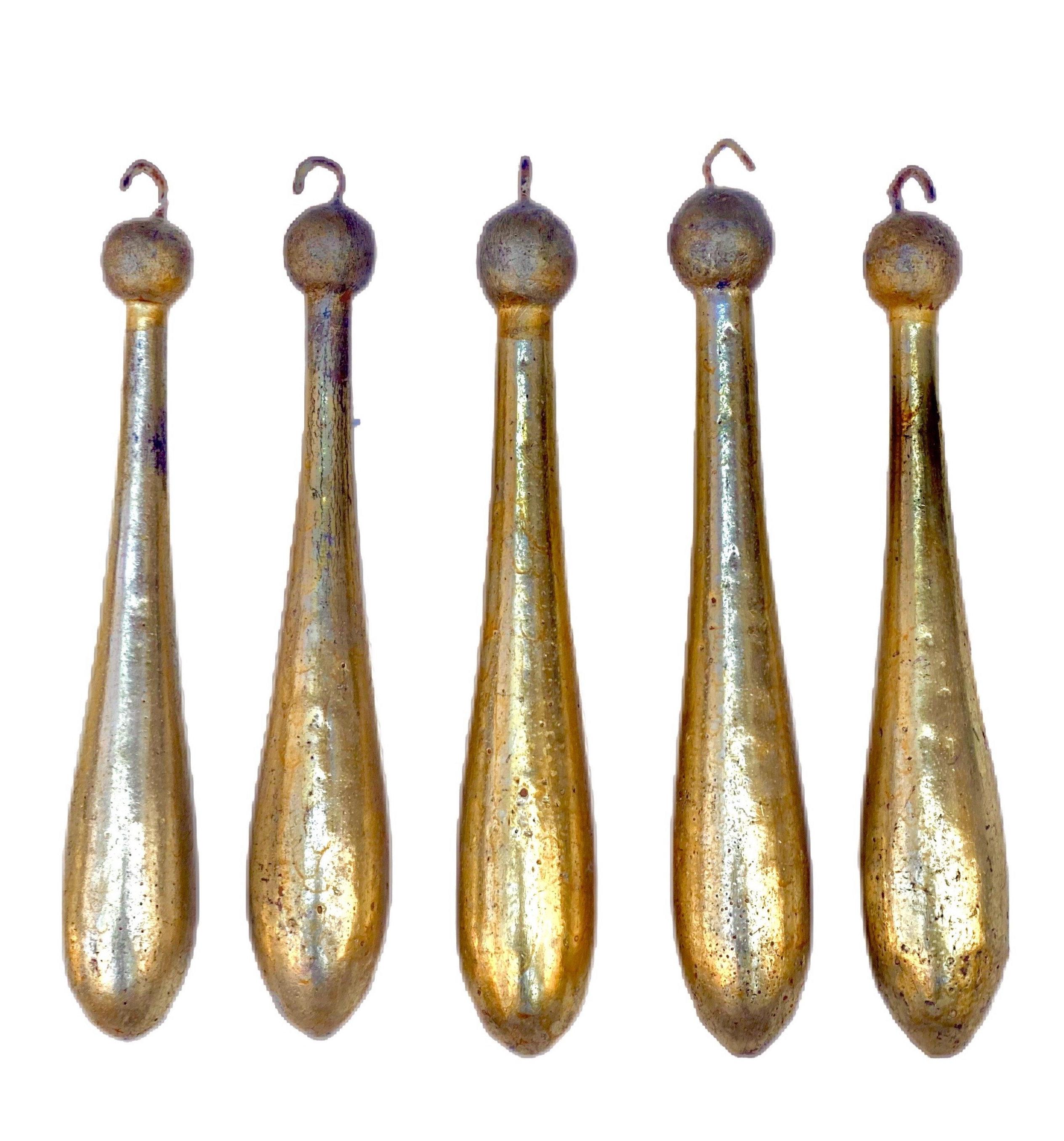 18th Century Italian Rococo Gold Leaf Tassel Ornaments 'Group of 5' In Good Condition For Sale In Dublin, Dalkey