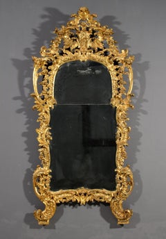 Italienischer Rokoko-Spiegel aus handgeschnitztem Giltwood aus dem 18.