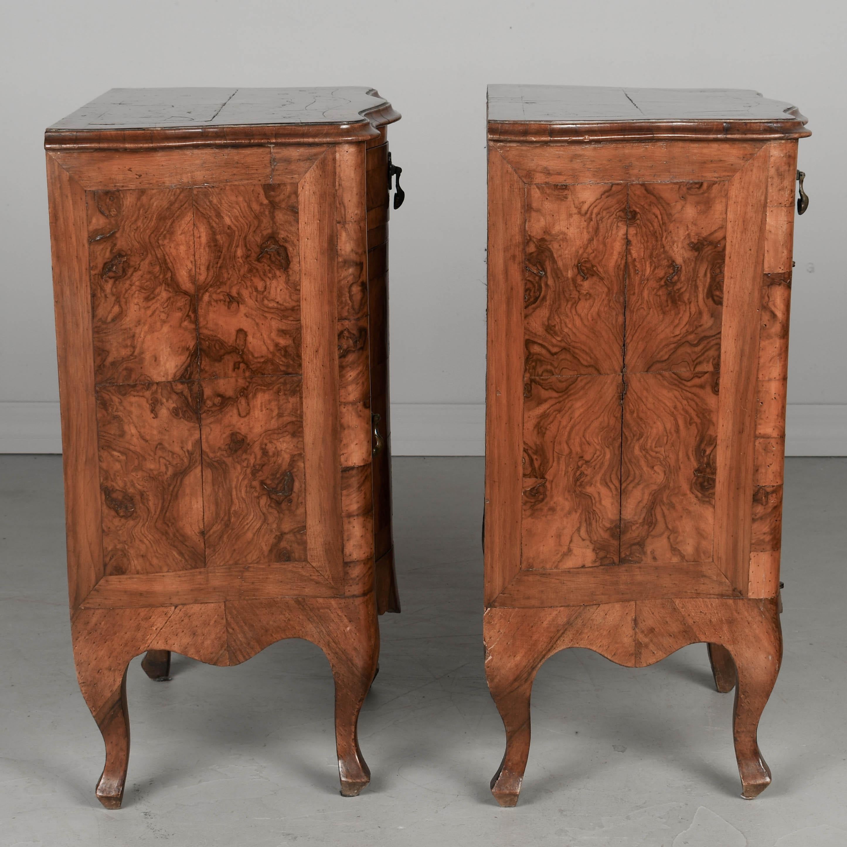 18th Century Italian Rococo Marquetry Comodini Pair For Sale 1