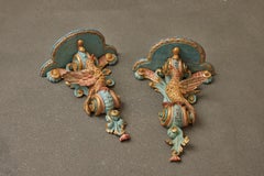 Staffe da parete in pino rococò italiano del XVIII secolo