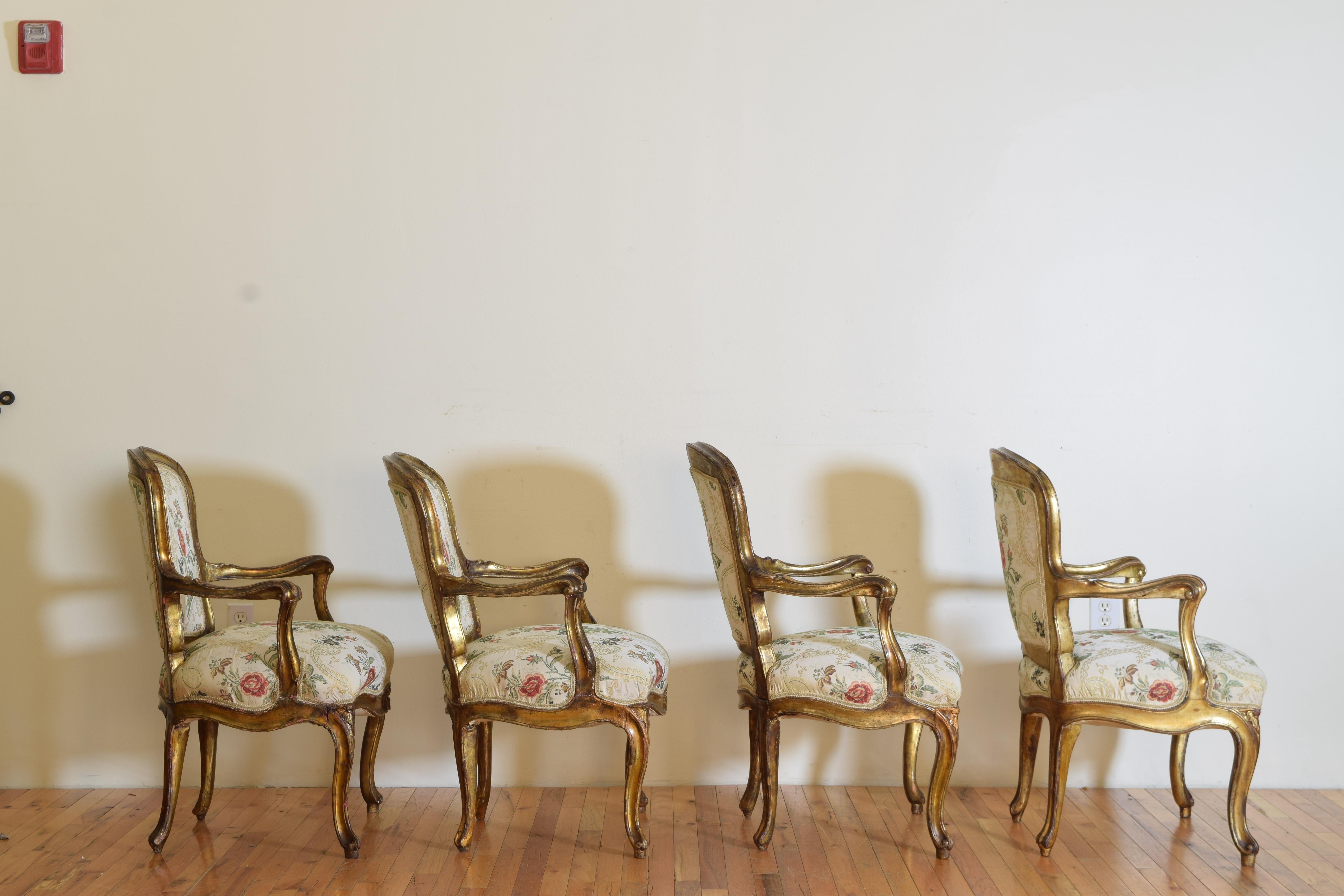 18th Century Italian Rococo Set of Four Giltwood Arm Chairs For Sale 2