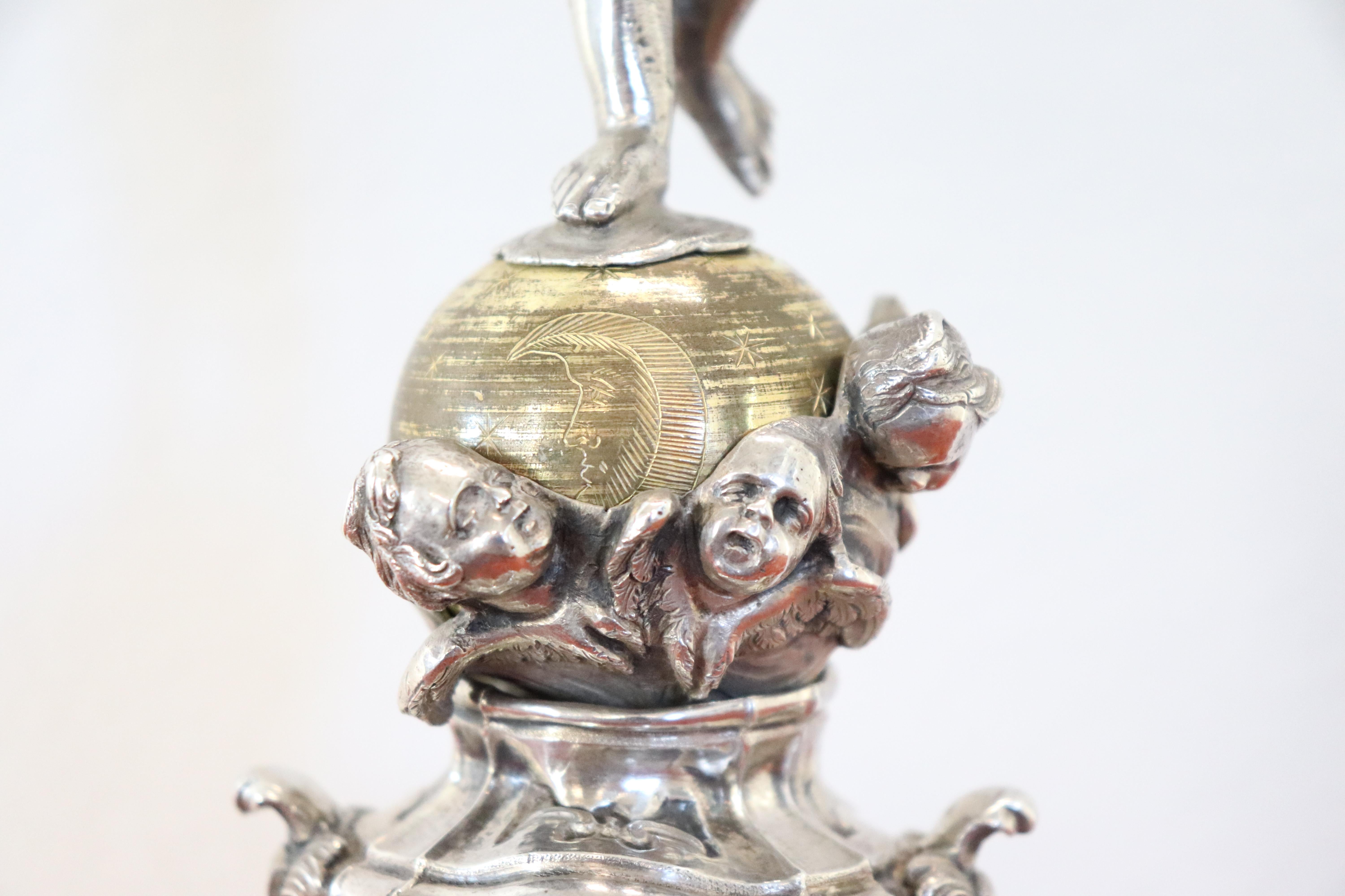 18th Century Italian Sicilian Baroque Silver Monstrance Decorated with Cherub 4