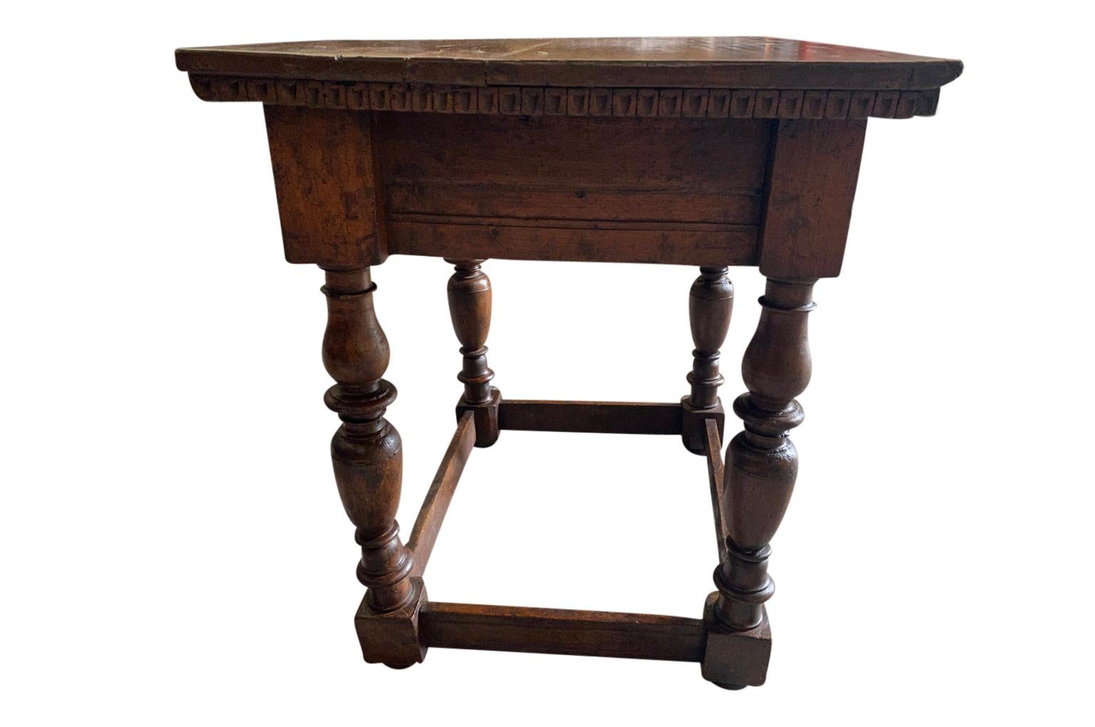 Walnut 18th Century, Italian Side Table For Sale