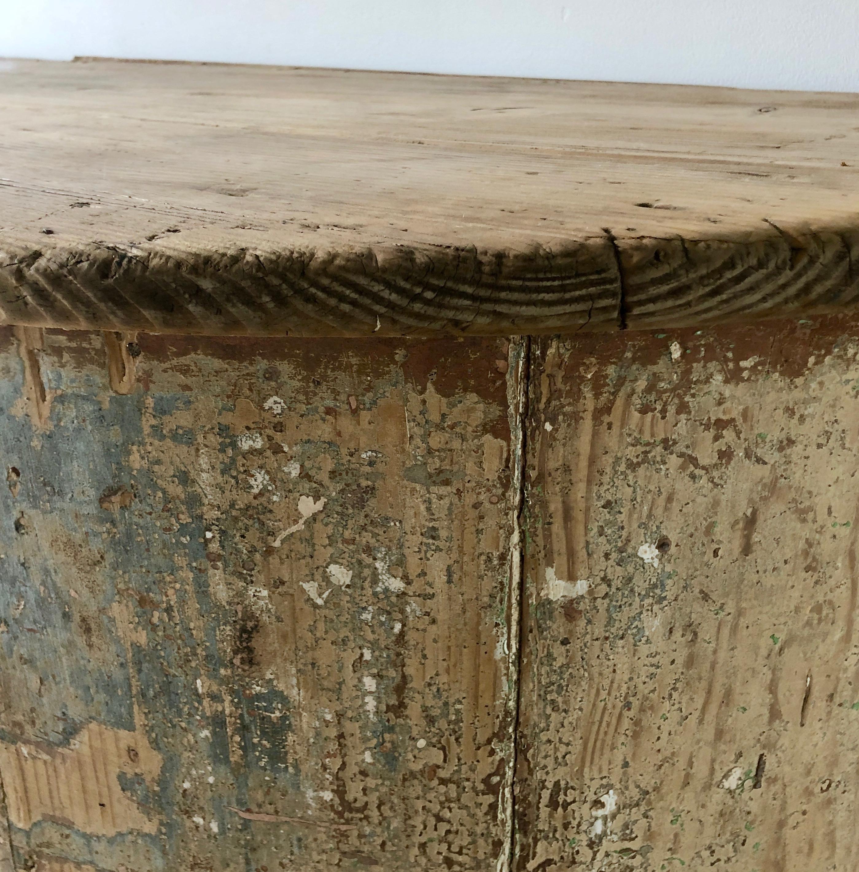18th Century and Earlier 18th century Italian Sideboard