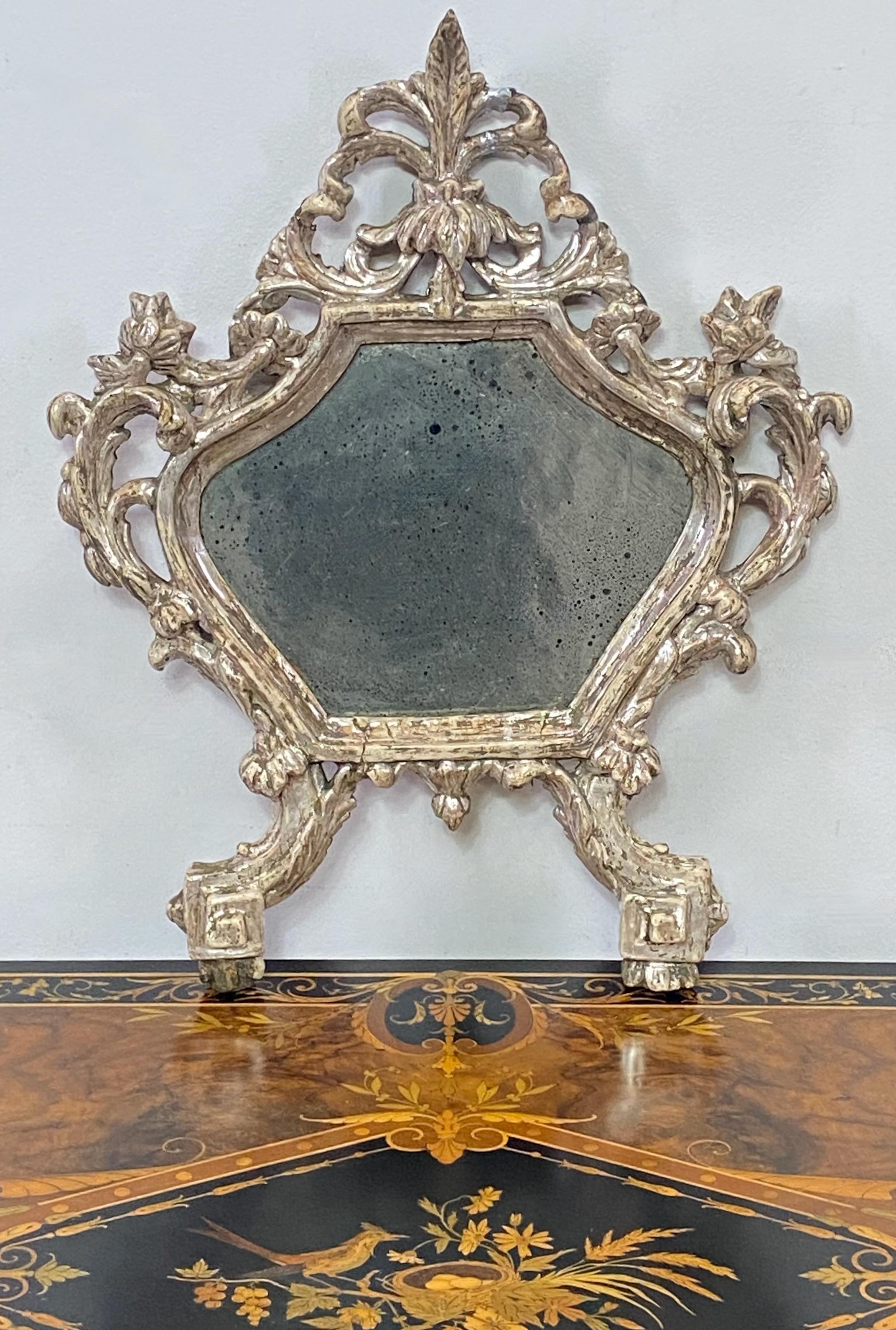 18th Century Italian Silver Gilt Small Memento Mori Mirror For Sale 2