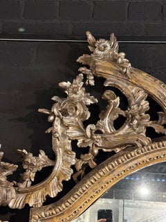 Italienischer Wandspiegel aus vergoldetem Silber mit Blumenmuster aus dem 18. Jahrhundert
