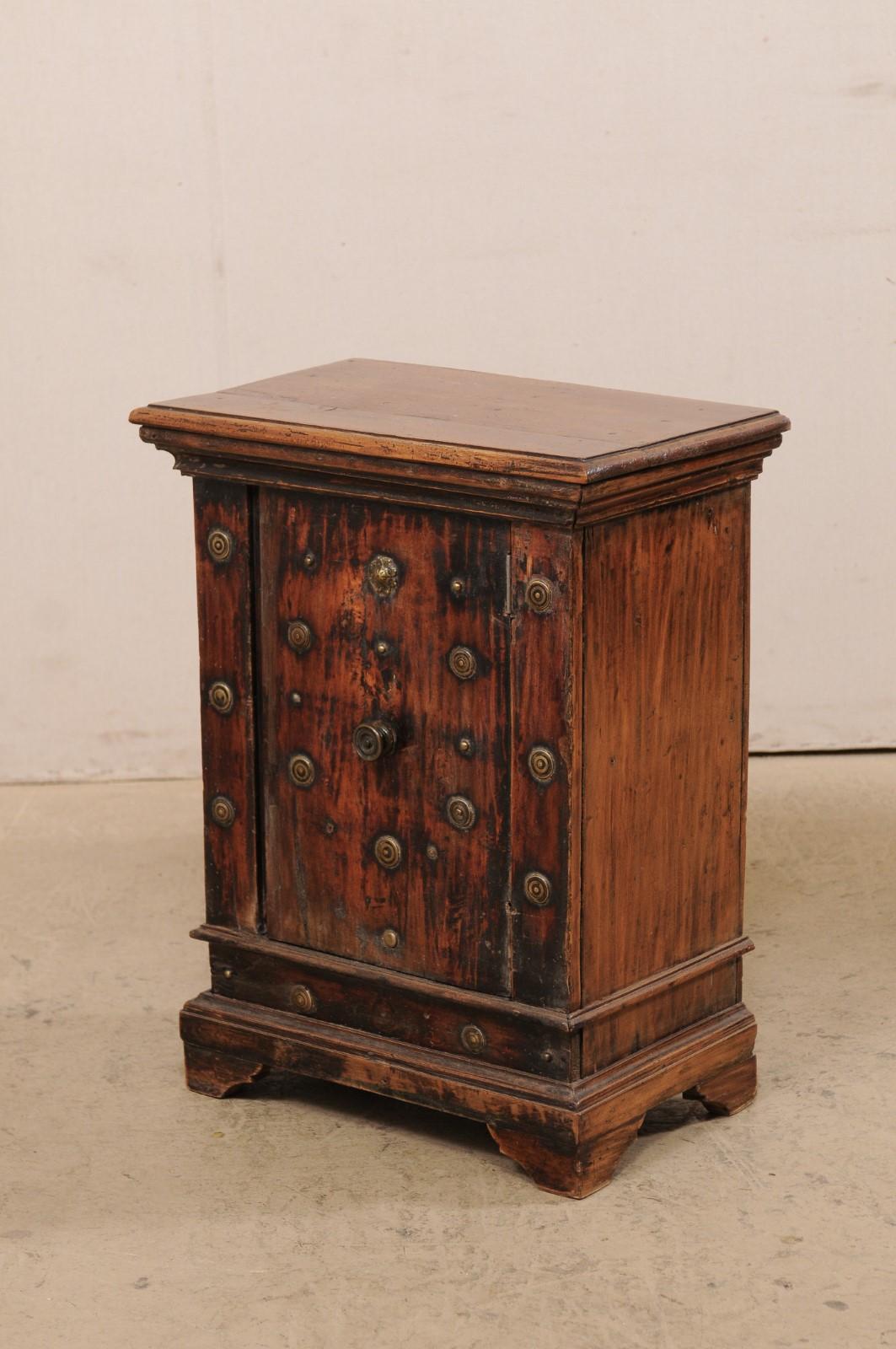 18th Century Italian Small-Sized Cabinet Adorn with Brass Medallion Accents 7