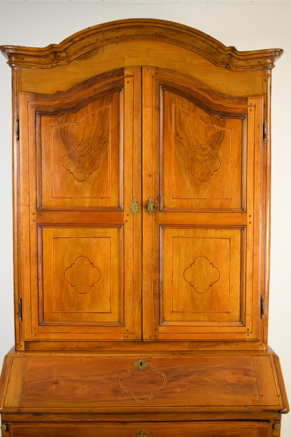 Hand-Carved 18th century, Italian Solid Walnut Wood Trumeau  For Sale